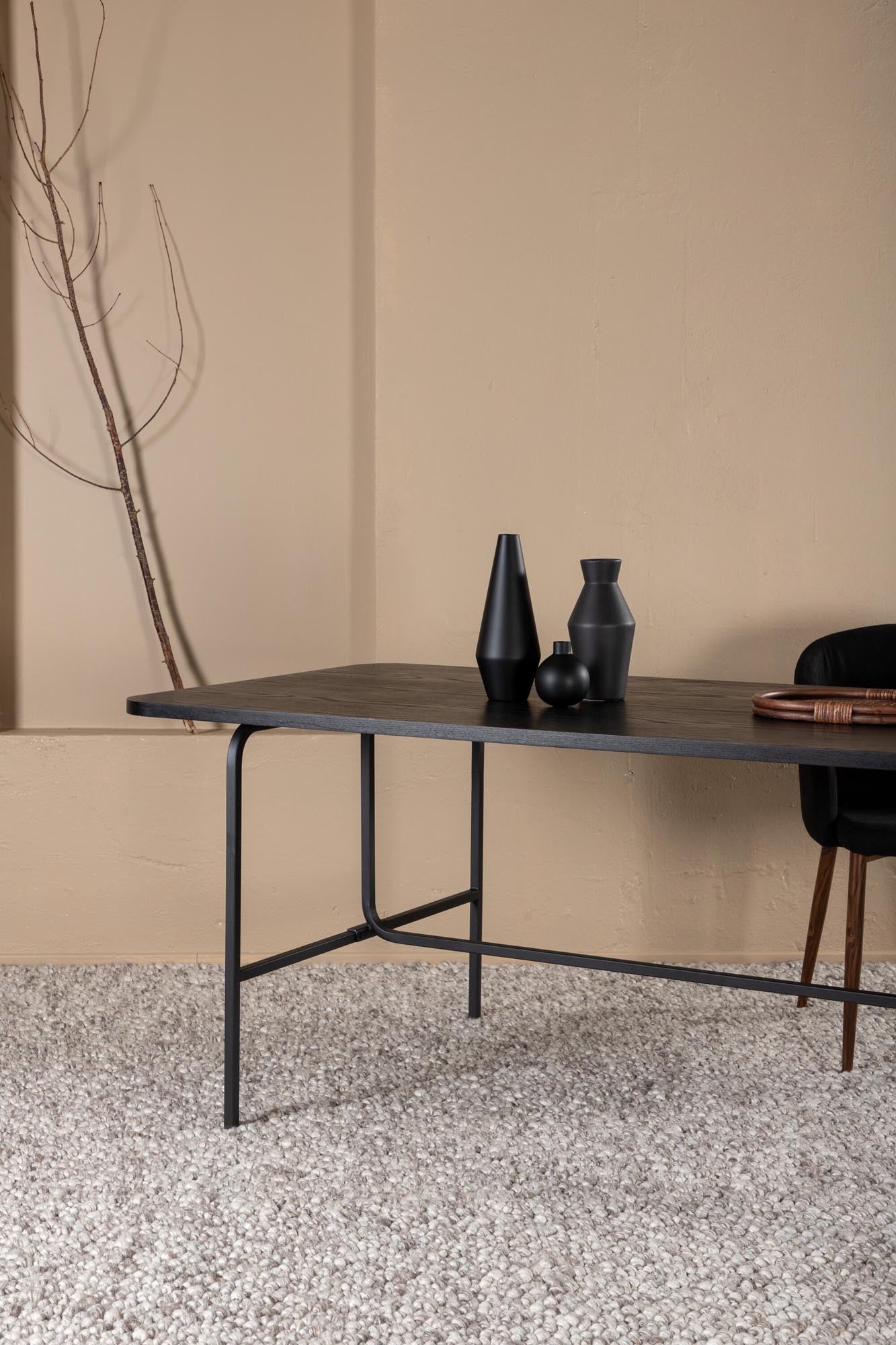 Uno Esstisch in Schwarz präsentiert im Onlineshop von KAQTU Design AG. Esstisch ist von Venture Home