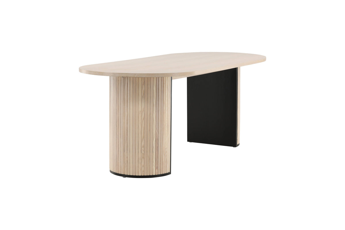 Bianca Tisch in Tünchen präsentiert im Onlineshop von KAQTU Design AG. Esstisch ist von Venture Home