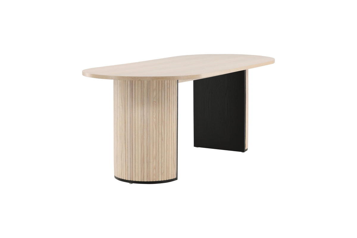 Bianca Tisch in Tünchen präsentiert im Onlineshop von KAQTU Design AG. Esstisch ist von Venture Home