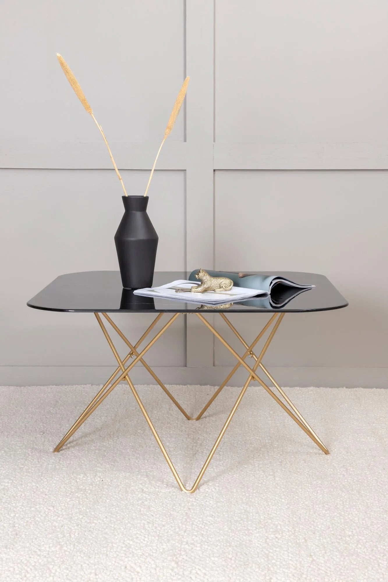 Tristar Beistelltisch in Schwarz präsentiert im Onlineshop von KAQTU Design AG. Beistelltisch ist von Venture Home