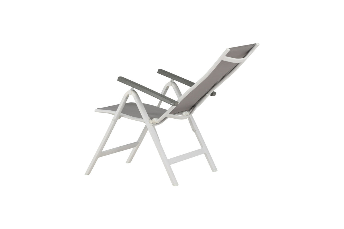 Albany Light Stuhl in Grau präsentiert im Onlineshop von KAQTU Design AG. Gartenstuhl mit Armlehnen ist von Venture Home