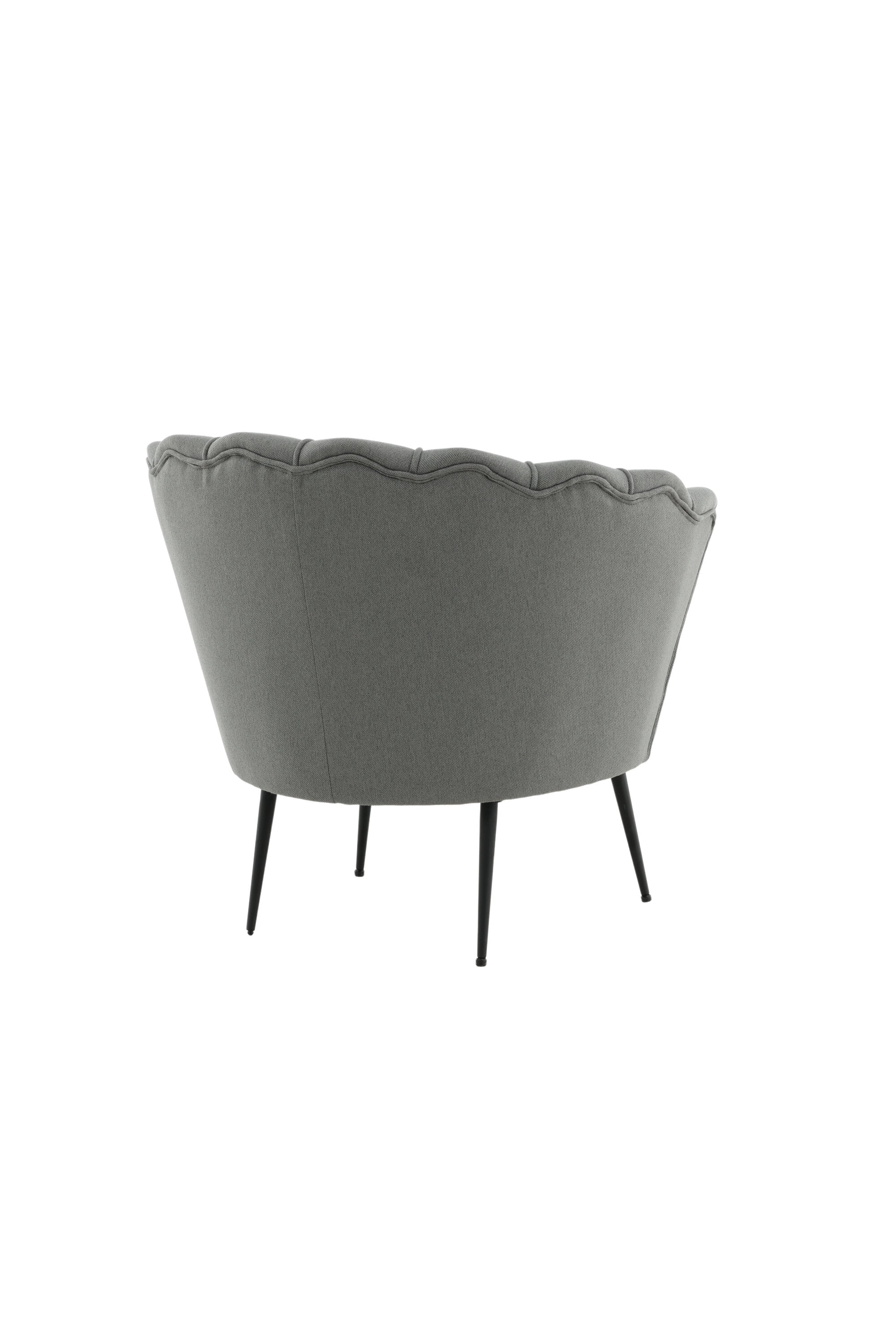 Calais Sessel in Grau präsentiert im Onlineshop von KAQTU Design AG. Sessel mit Armlehnen ist von Venture Home