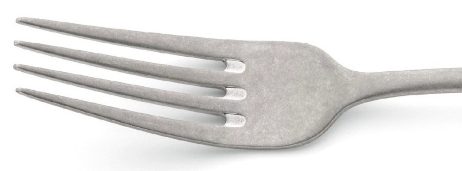 Stilvolle Baguette Vintage Menügabel von Amefa aus robustem 18/10 Edelstahl, ideal für besondere Anlässe und exquisite Tischdekoration.