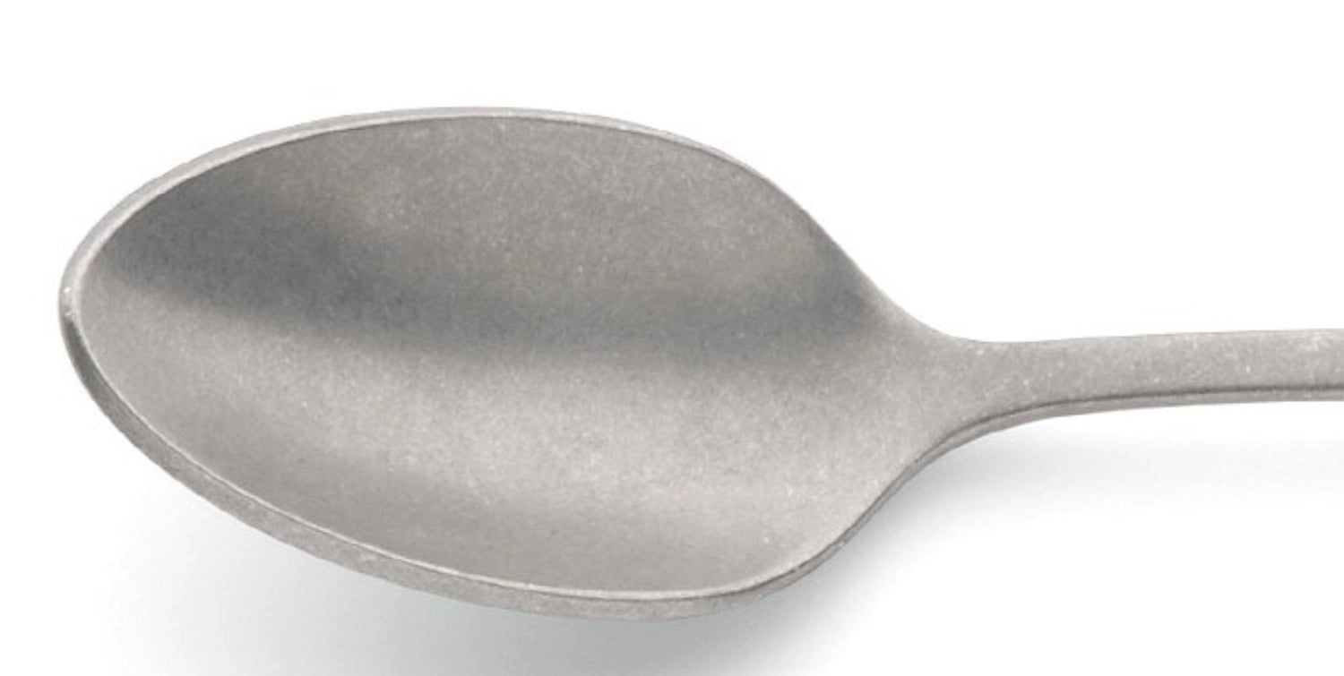 Eleganter Menülöffel der Baguette Vintage Kollektion von Amefa, gefertigt aus hochwertigem 18/10 Edelstahl, perfekt für festliche Anlässe und stilvolle Tischgestaltung.