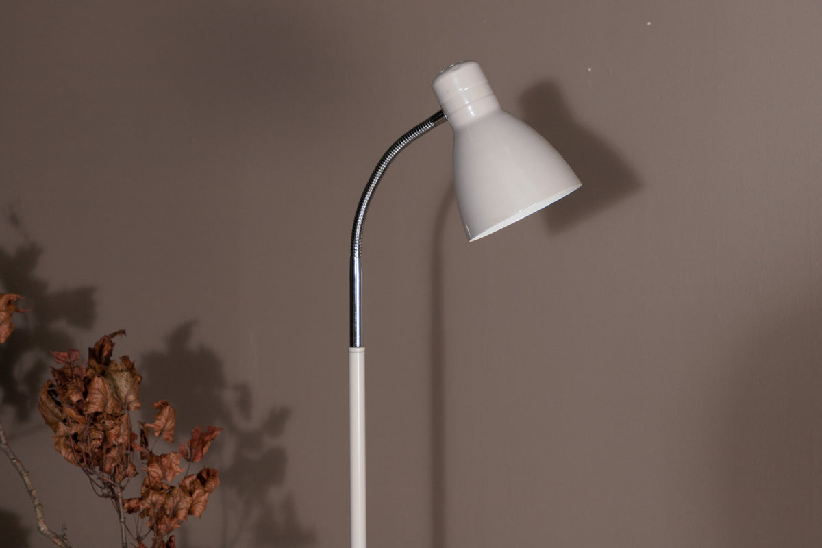 Lina Stehleuchte in Beige präsentiert im Onlineshop von KAQTU Design AG. Stehleuchte ist von Venture Home