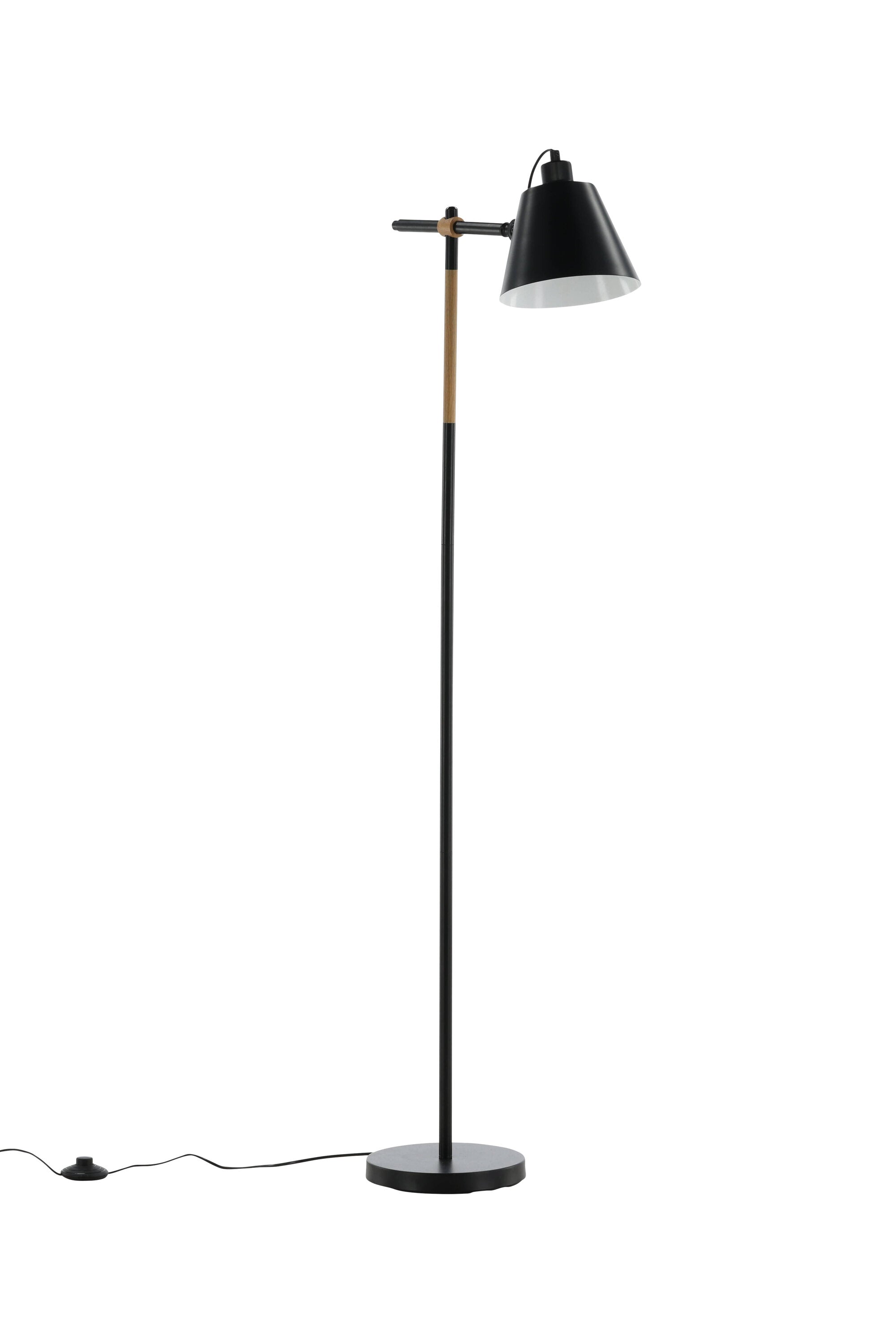 Skott Stehleuchte in Schwarzes Holz präsentiert im Onlineshop von KAQTU Design AG. Stehleuchte ist von Venture Home