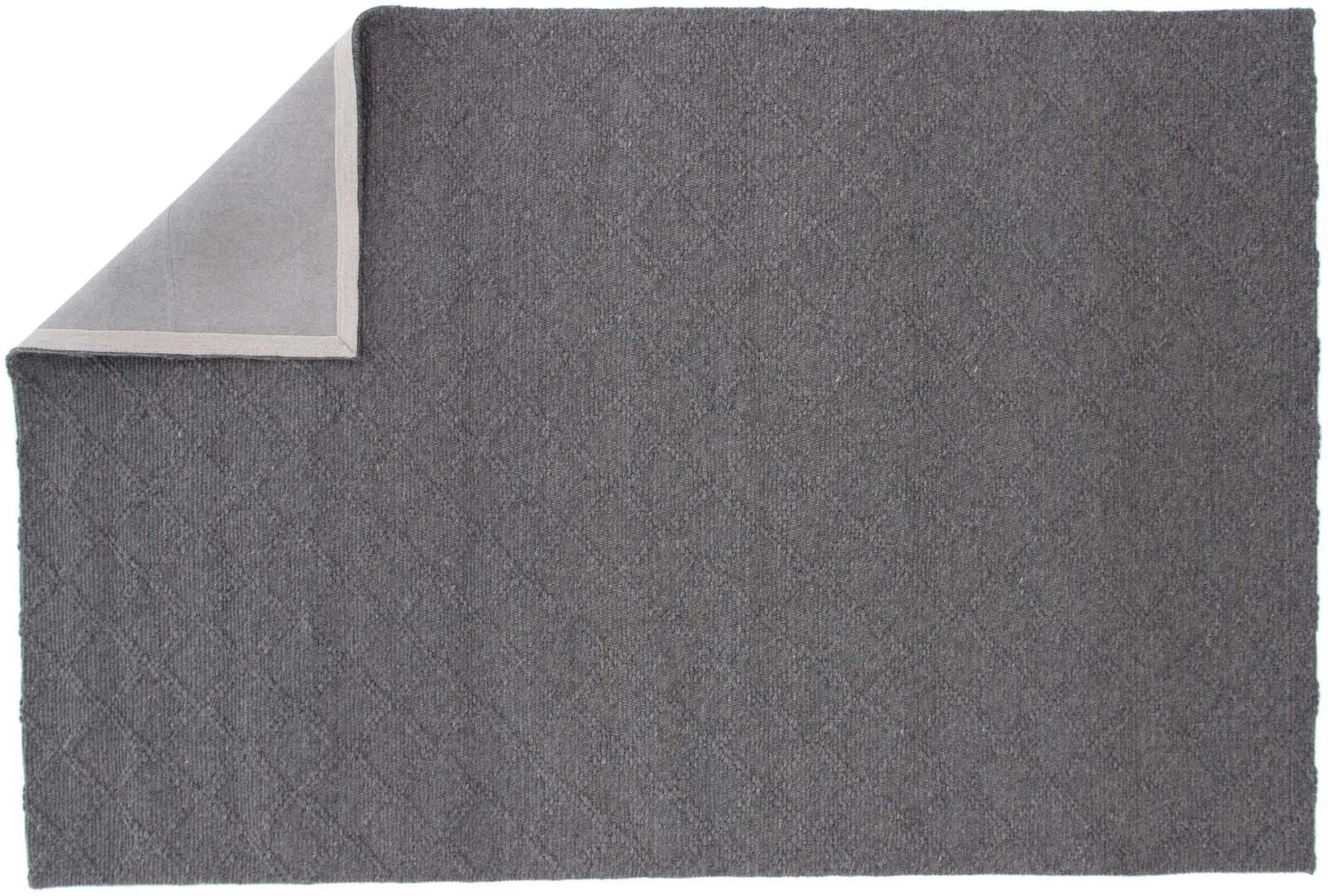 Cloudy Teppich: Modernes Design trifft auf kuschelige Wärme.