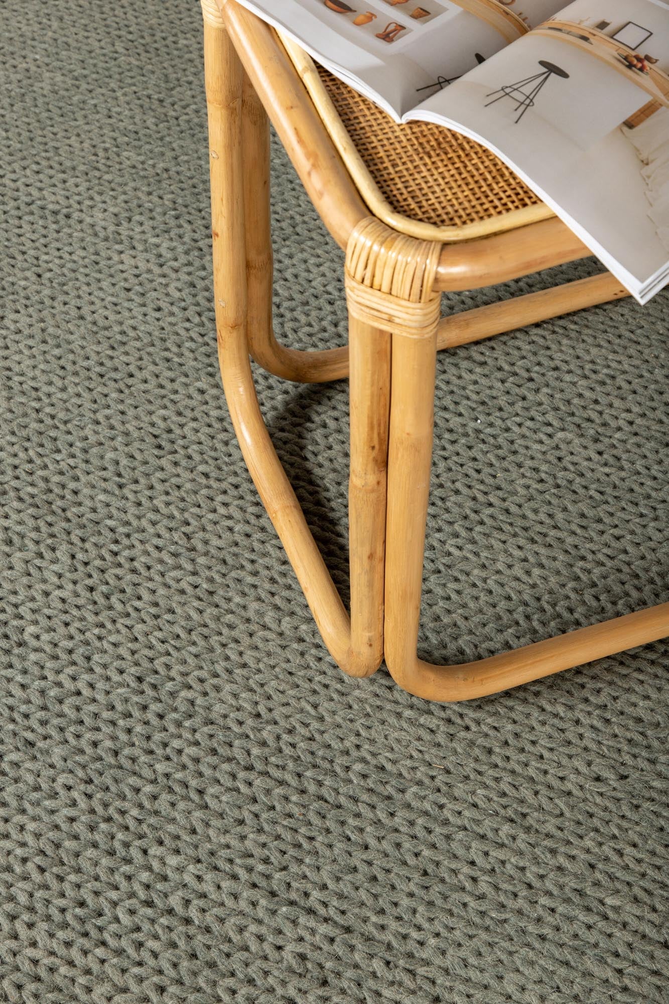 Marta Teppich in Grün präsentiert im Onlineshop von KAQTU Design AG. Teppich ist von Venture Home