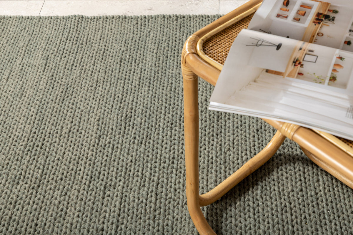 Marta Teppich in Grün präsentiert im Onlineshop von KAQTU Design AG. Teppich ist von Venture Home