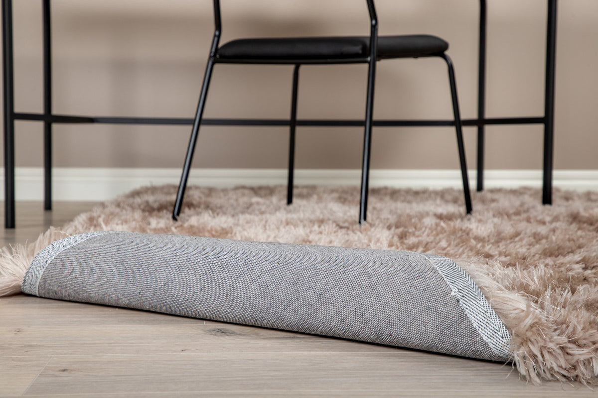 Grace Teppich in Beige präsentiert im Onlineshop von KAQTU Design AG. Teppich ist von Venture Home