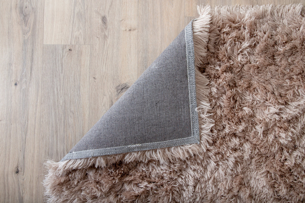Grace Teppich in Beige präsentiert im Onlineshop von KAQTU Design AG. Teppich ist von Venture Home
