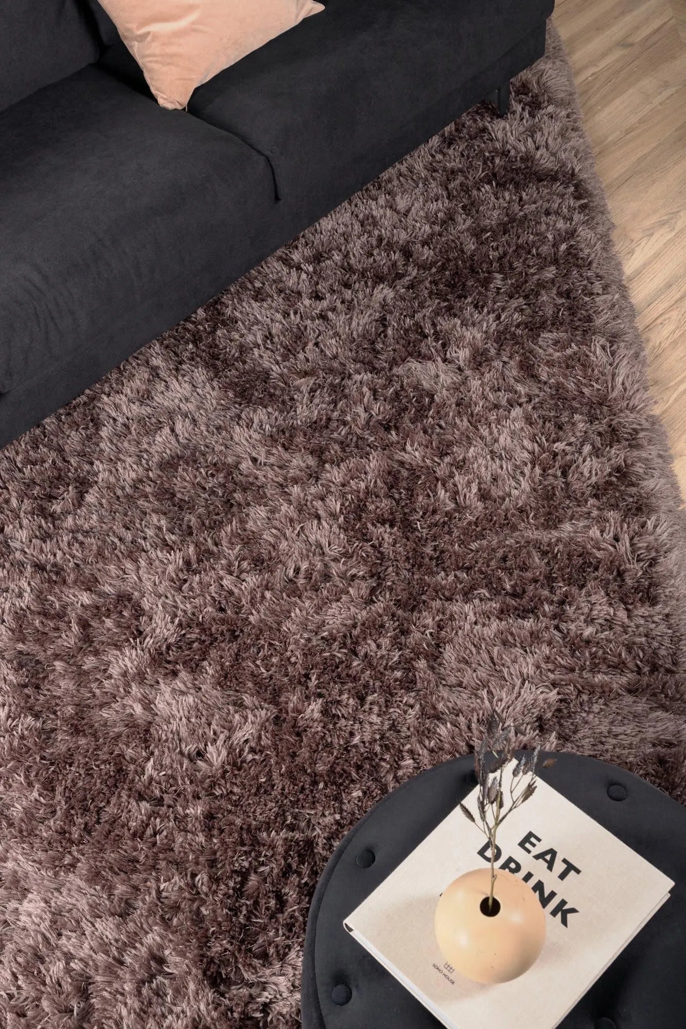 Grace Teppich von Venture Home: Eleganz und Komfort vereint.