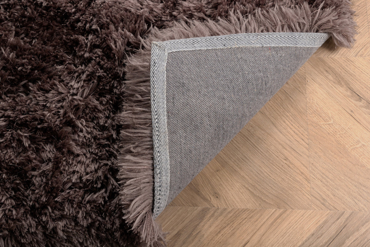 Grace Teppich in Braun präsentiert im Onlineshop von KAQTU Design AG. Teppich ist von Venture Home
