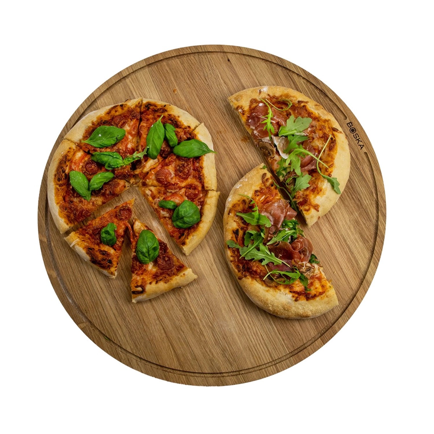 Elegantes Pizzabrett Amigo L von Boska, Ø34xH1.5cm, aus robustem Holz, ideal für die Präsentation und Zubereitung von köstlicher Pizza.