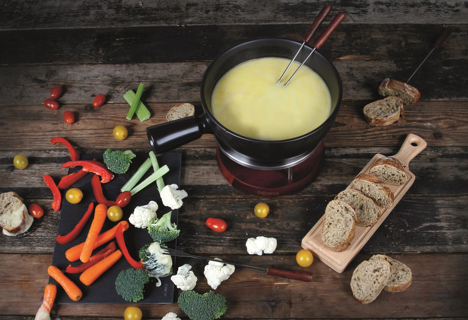 Schwarzes Fondue-Set Nero von Boska, 1.3L, perfekt für gesellige Anlässe, vereint modernes Design mit Funktionalität für unvergessliche Abende.