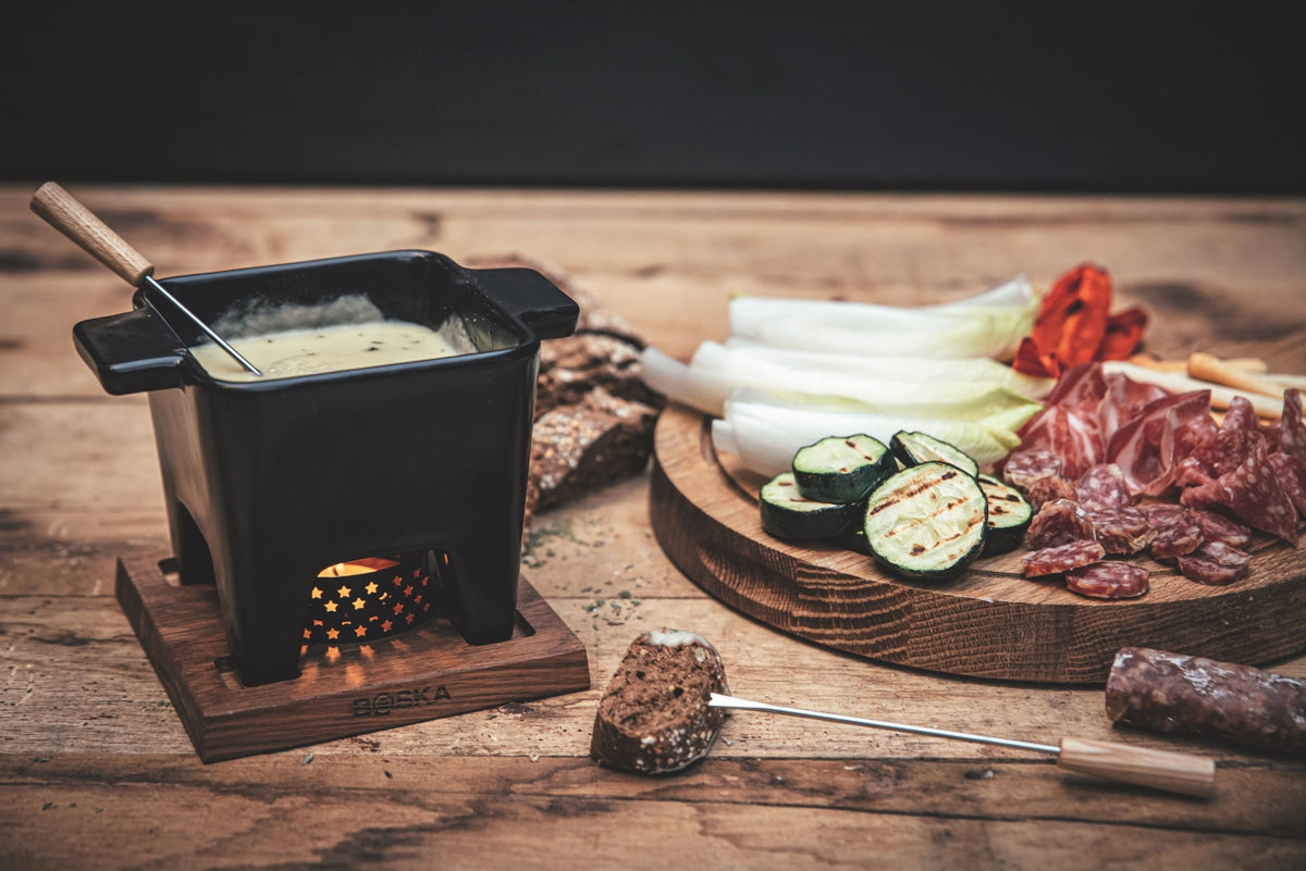 Tapas Fondue Nero L 400ml in Schwarz präsentiert im Onlineshop von KAQTU Design AG. Fondue/Raclette ist von Boska