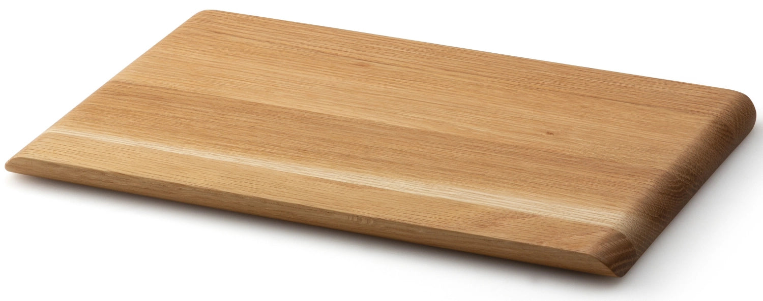 Eiche Schneidebrett, 30x20x1.5cm in Braun präsentiert im Onlineshop von KAQTU Design AG. Schneidbrett ist von Continenta
