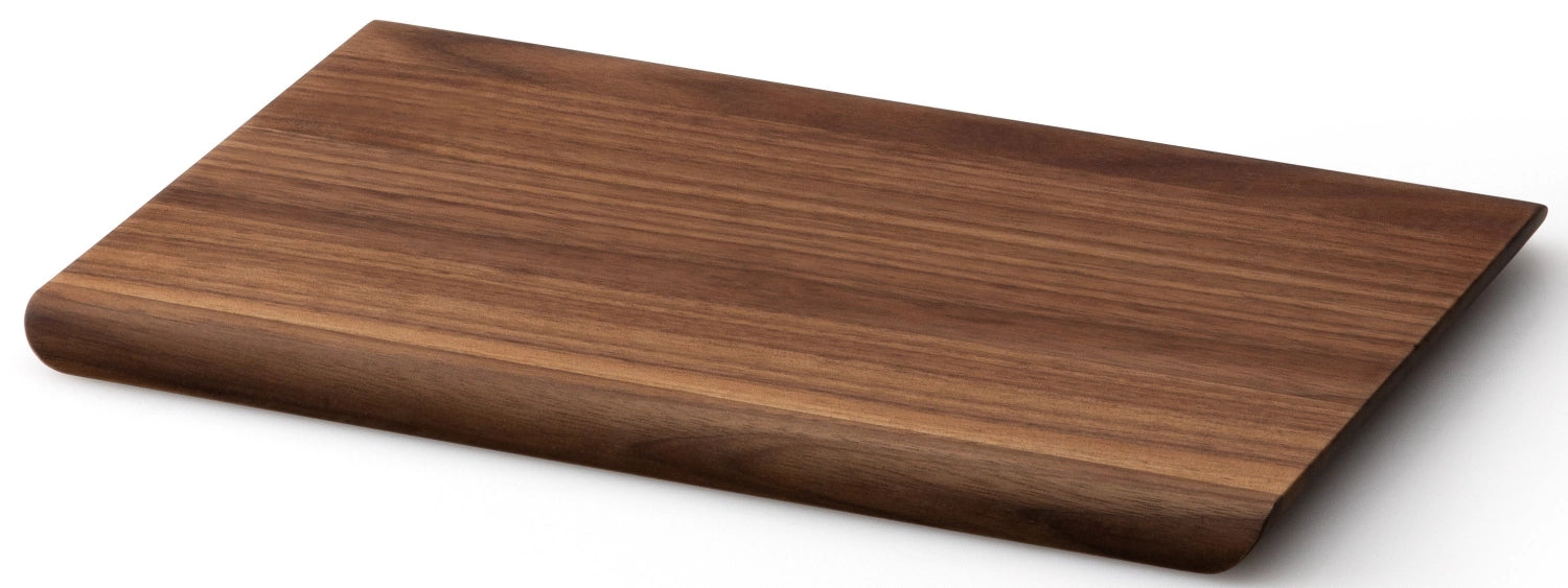 Elegantes Walnuss-Schneidebrett von Continenta, 24x16x1.2cm, ideal für präzises Schneiden und stilvolles Servieren in der Küche.