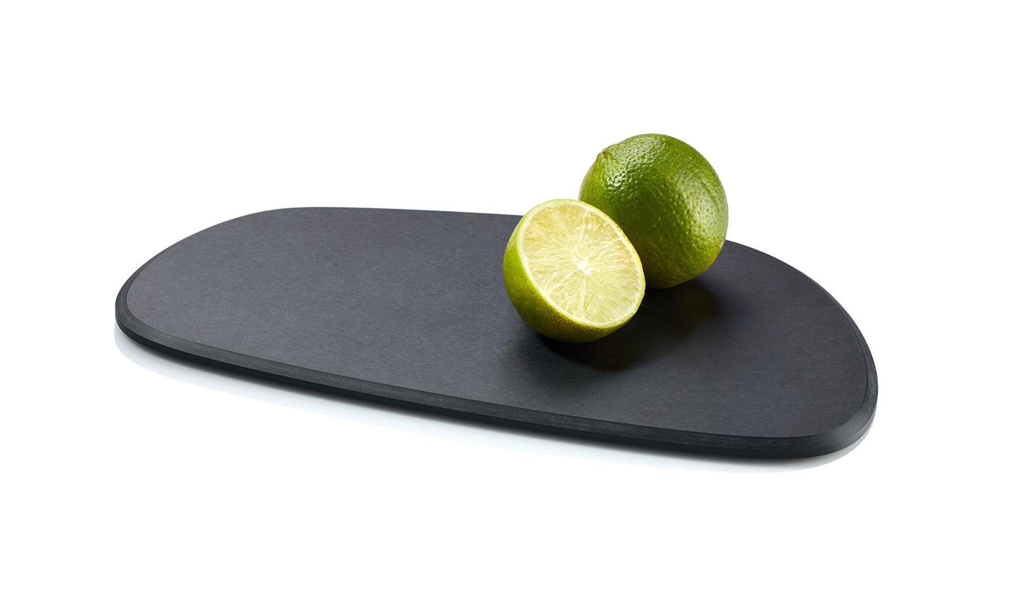 Schwarzes Duracore Schneidebrett Pebble von Continenta, 27.5x15.9x0.9cm, robust und stilvoll, perfekt für die moderne Küche.
