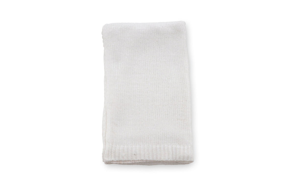Ally Throw in Weiss präsentiert im Onlineshop von KAQTU Design AG. Wolldecke ist von Venture Home