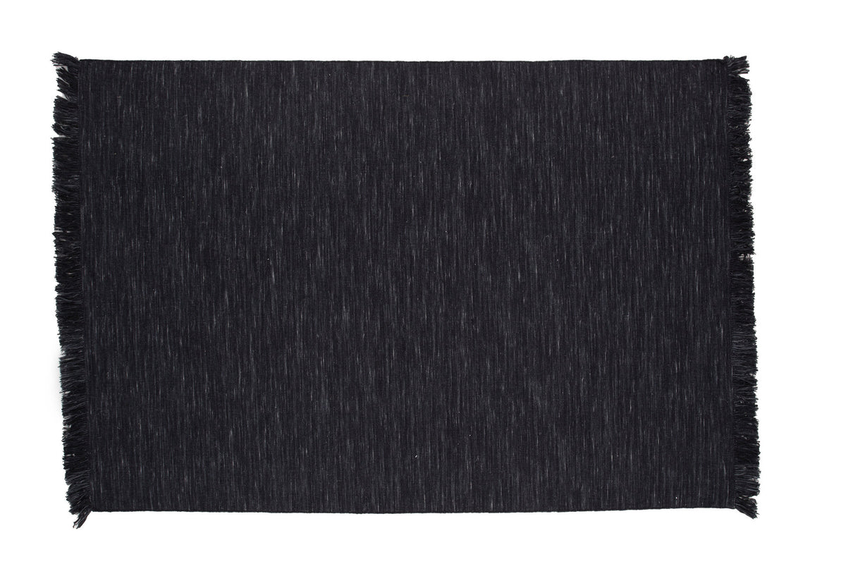 Elton Teppich in Schwarz präsentiert im Onlineshop von KAQTU Design AG. Teppich ist von Venture Home