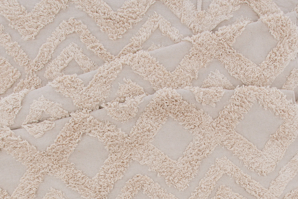 Hilma Teppich in Beige präsentiert im Onlineshop von KAQTU Design AG. Teppich ist von Venture Home