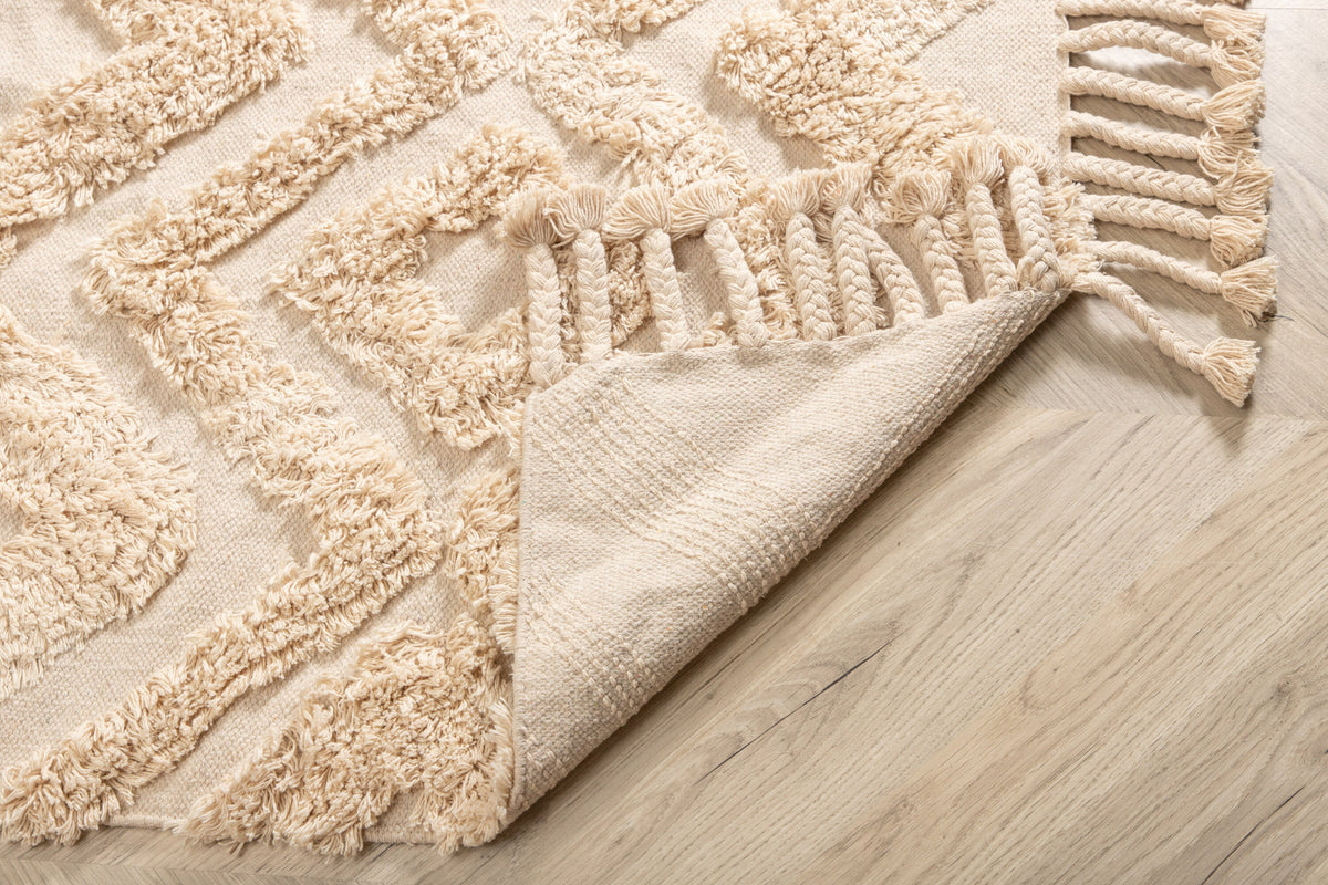 Hilma Teppich in Beige präsentiert im Onlineshop von KAQTU Design AG. Teppich ist von Venture Home