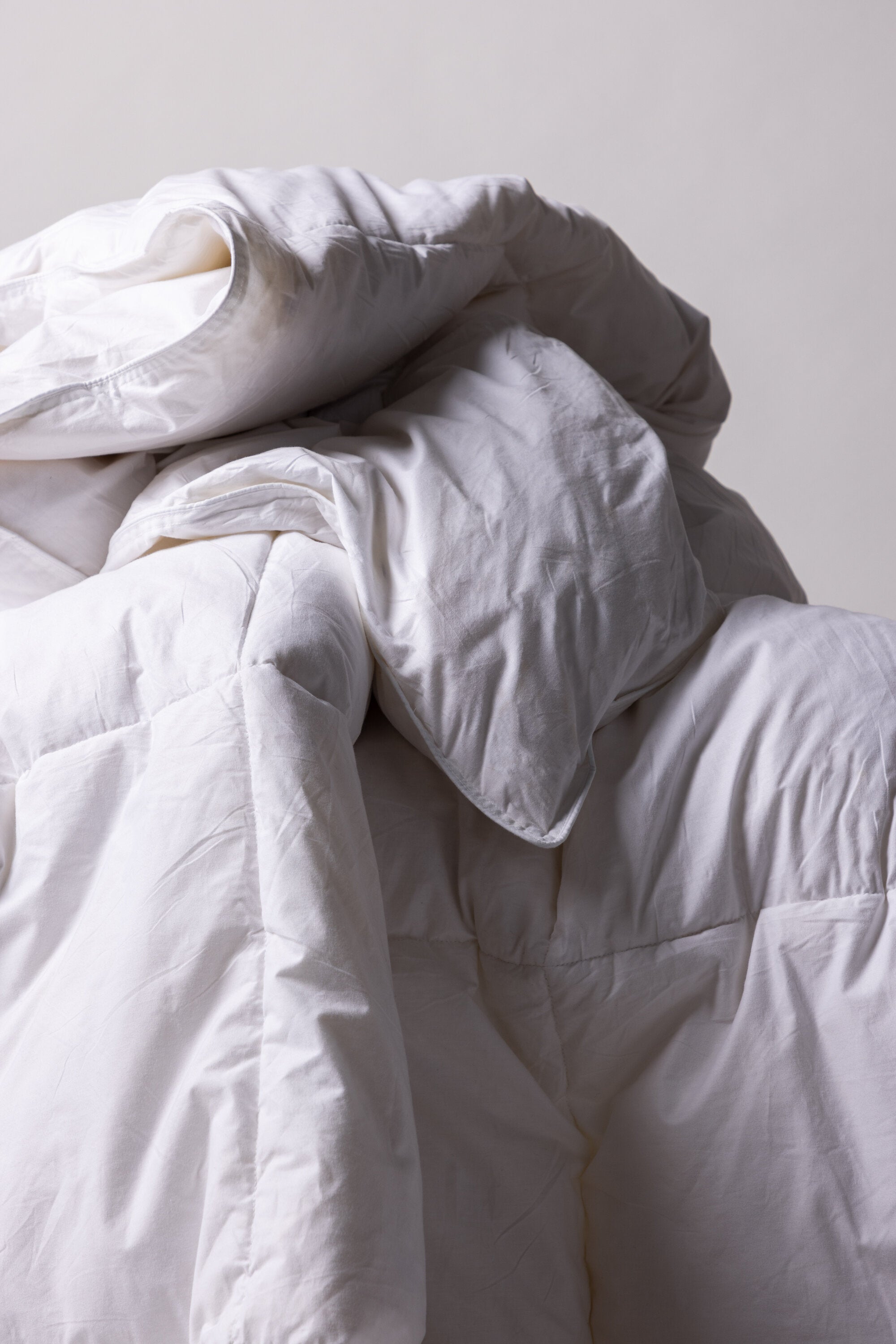 Astrid Duvet in Weiss präsentiert im Onlineshop von KAQTU Design AG. Duvet ist von Venture Home