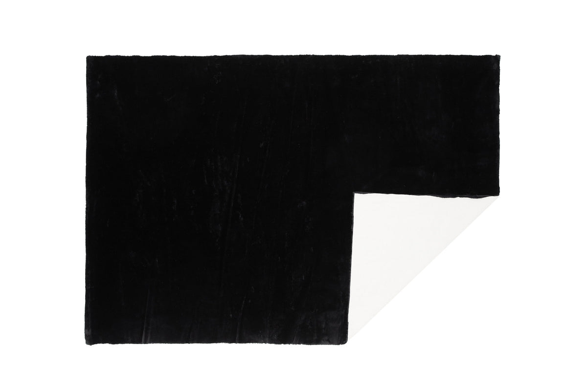 Nina Teppich in Schwarz präsentiert im Onlineshop von KAQTU Design AG. Teppich ist von Venture Home