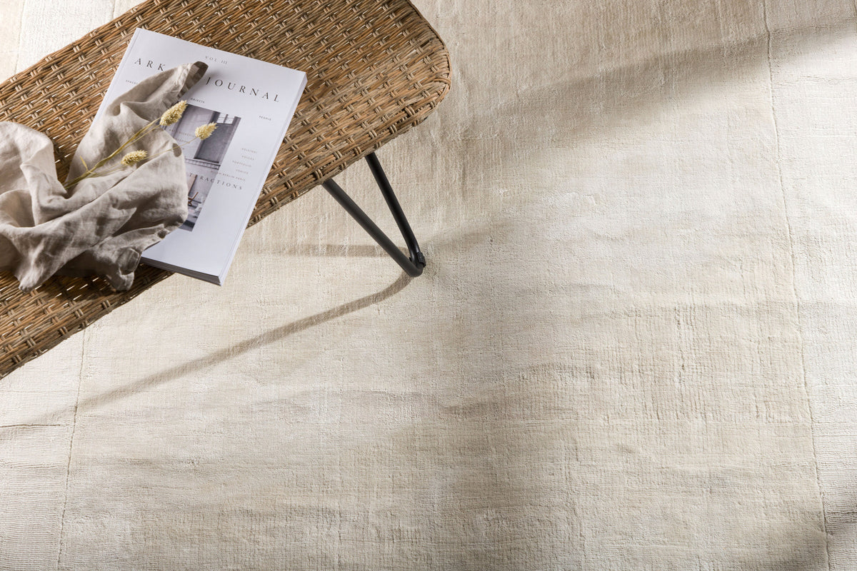 Boston Teppich in Weiss präsentiert im Onlineshop von KAQTU Design AG. Teppich ist von Venture Home