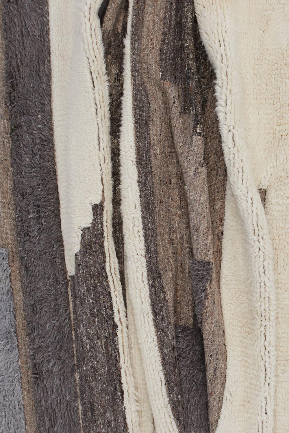 Vincent Teppich in Weiss präsentiert im Onlineshop von KAQTU Design AG. Teppich ist von Venture Home