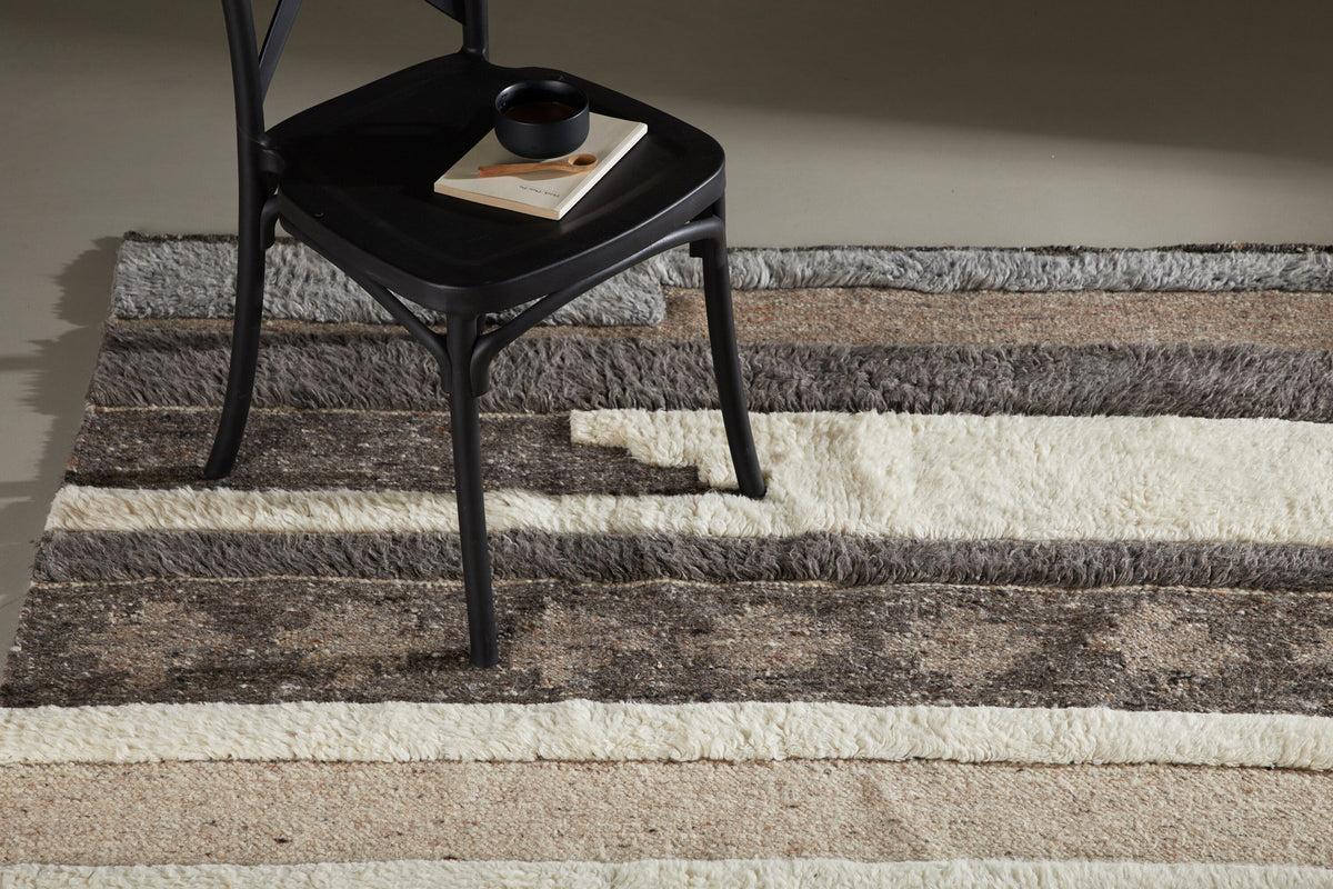 Vincent Teppich in Weiss präsentiert im Onlineshop von KAQTU Design AG. Teppich ist von Venture Home