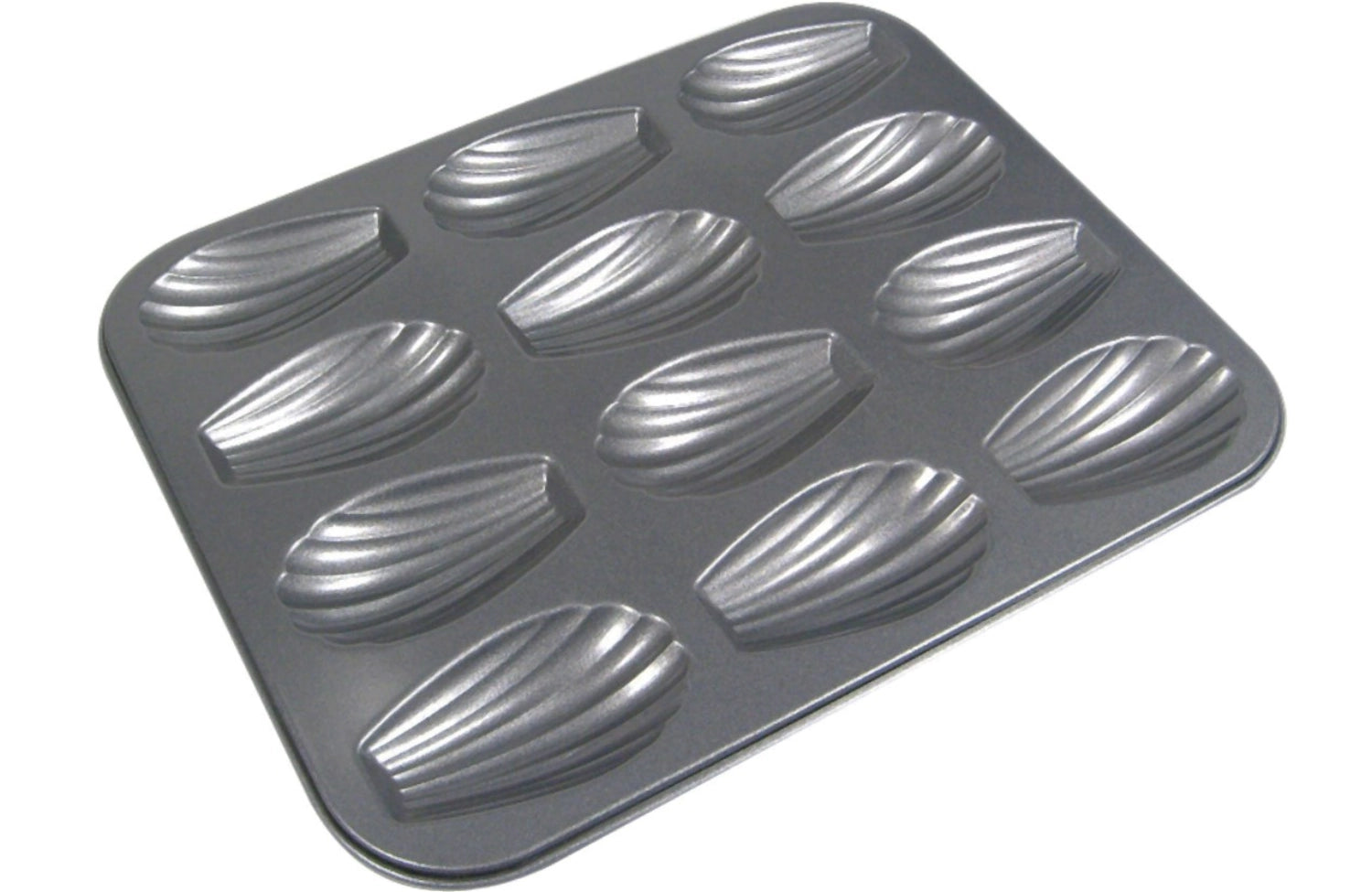 Entdecken Sie das Backblech für 12 Madeleines von de Buyer (26x20 cm) – ideal für perfekte, goldbraune Küchlein mit antihaftbeschichteter Oberfläche.