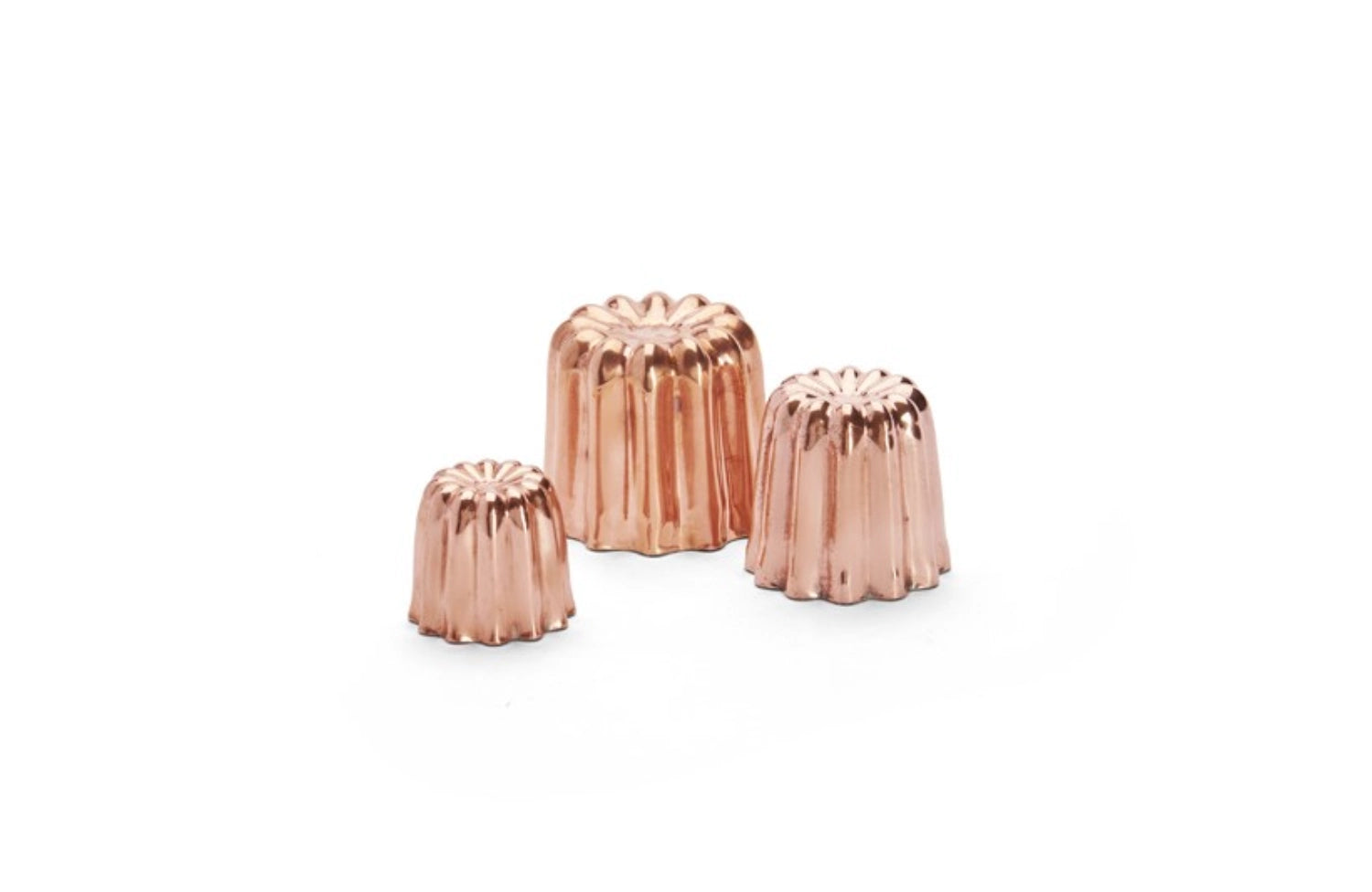 Hochwertige Kupferform für Cannelés, Ø 4,5 cm, H: 4,4 cm. Ideal für die Herstellung von perfekt gebräunten, delikaten Cannelés.