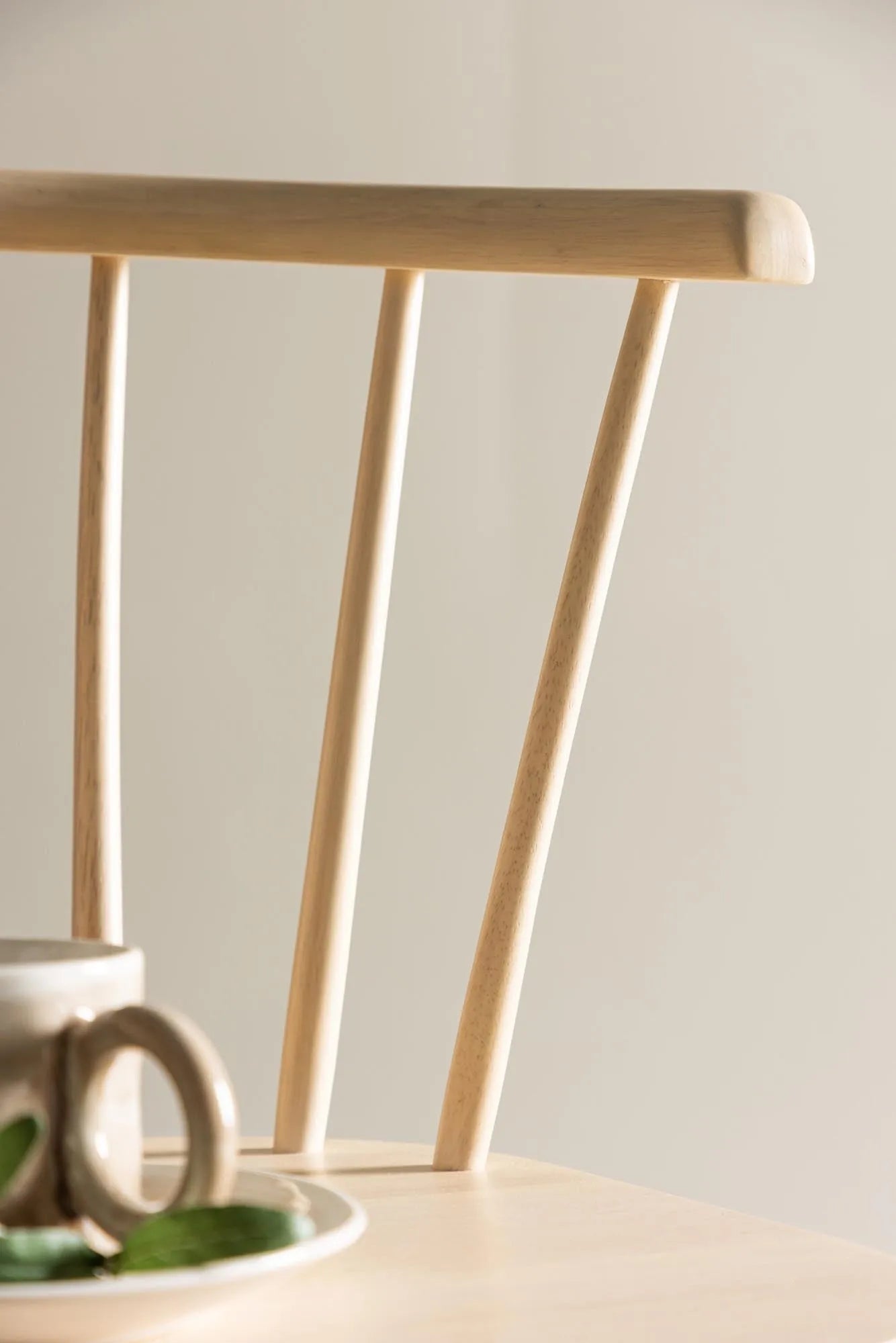 Elegantes Bobby Dining Sofa: Komfort und Stil für Ihr Esszimmer.