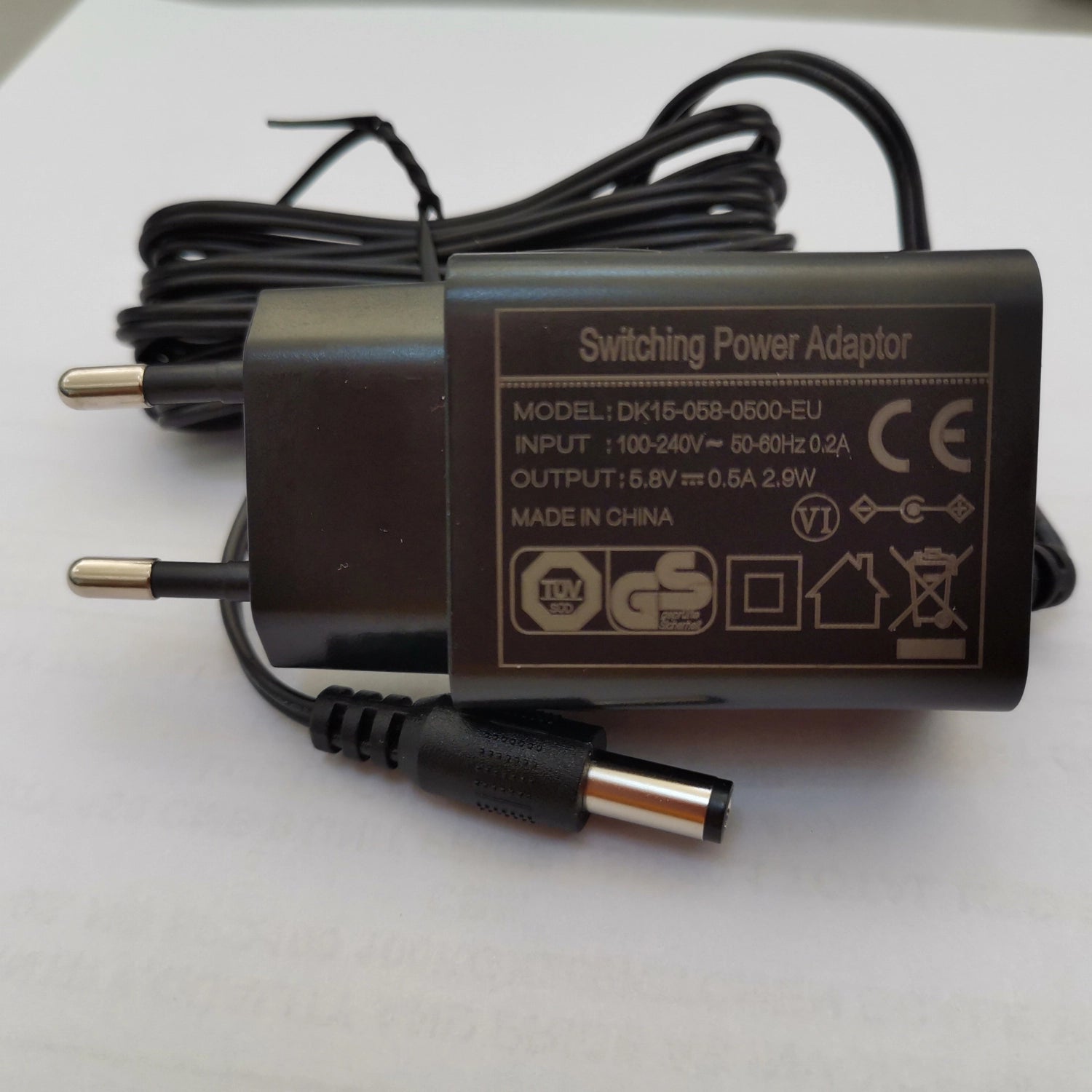 Netzadapter zu FM88W in Schwarz präsentiert im Onlineshop von KAQTU Design AG. Zutaten ist von Lagotto