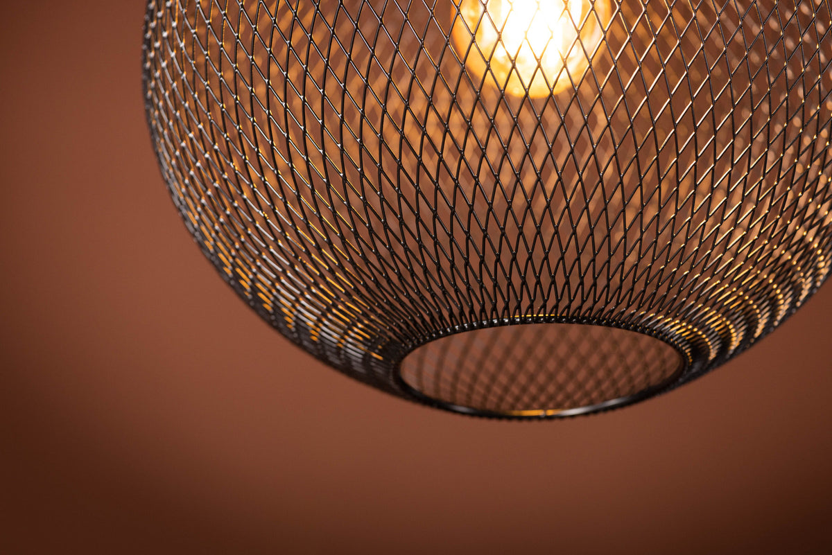 Valence Pendelleuchte in Schwarz präsentiert im Onlineshop von KAQTU Design AG. Pendelleuchte ist von Venture Home
