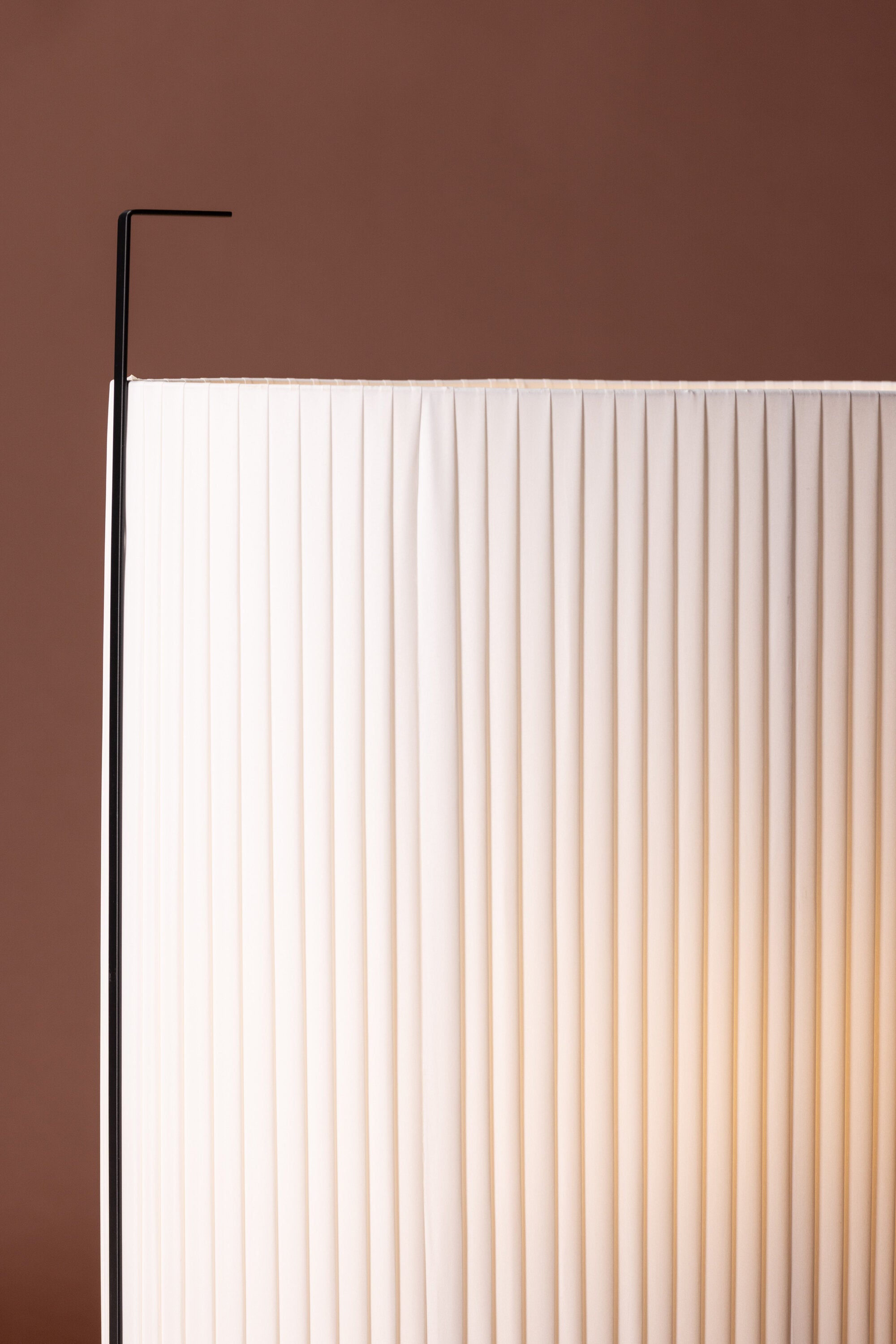 Rennes Stehleuchte in Beige präsentiert im Onlineshop von KAQTU Design AG. Stehleuchte ist von Venture Home