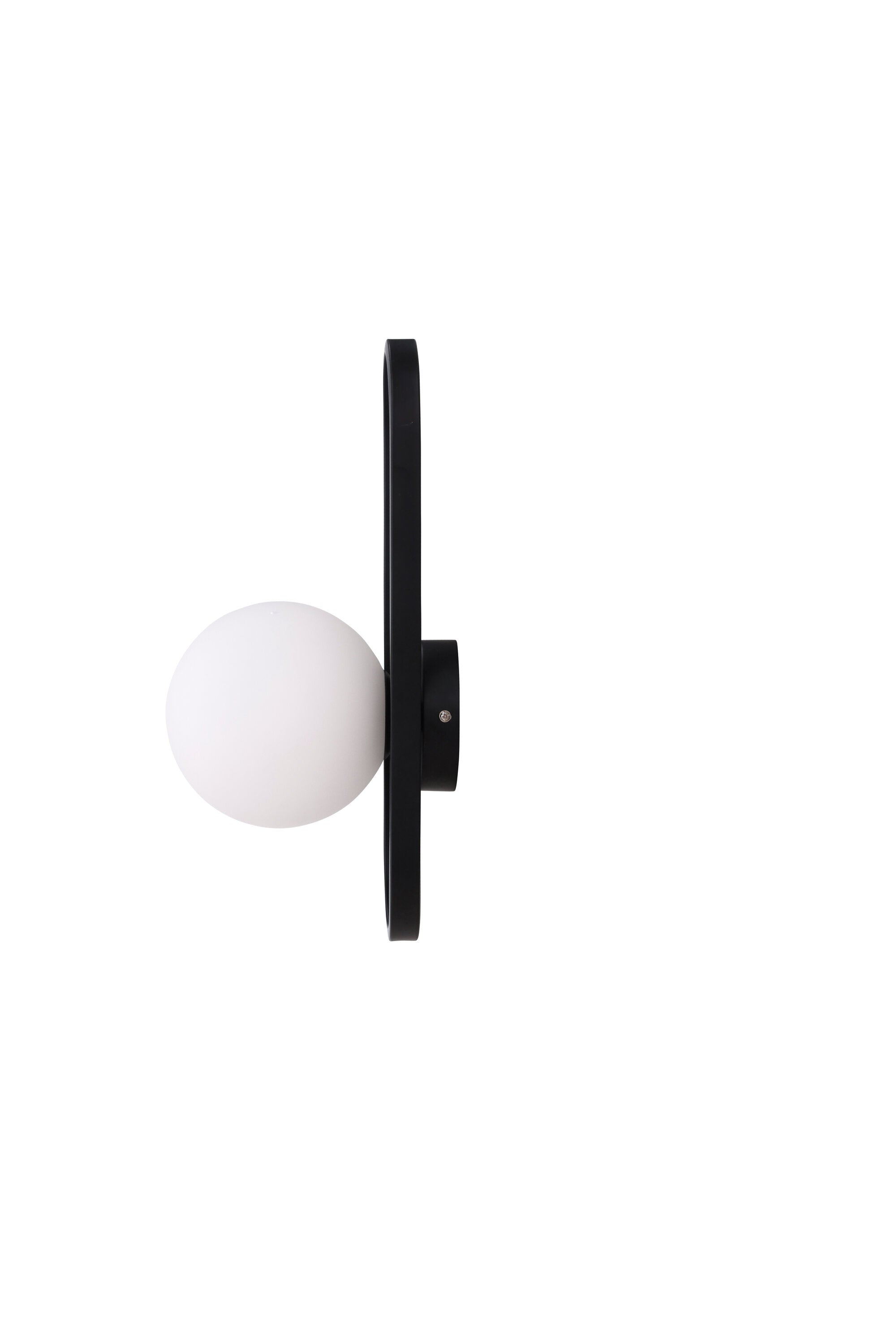 Alpes Wandleuchte in Schwarz präsentiert im Onlineshop von KAQTU Design AG. Wandleuchte ist von Venture Home