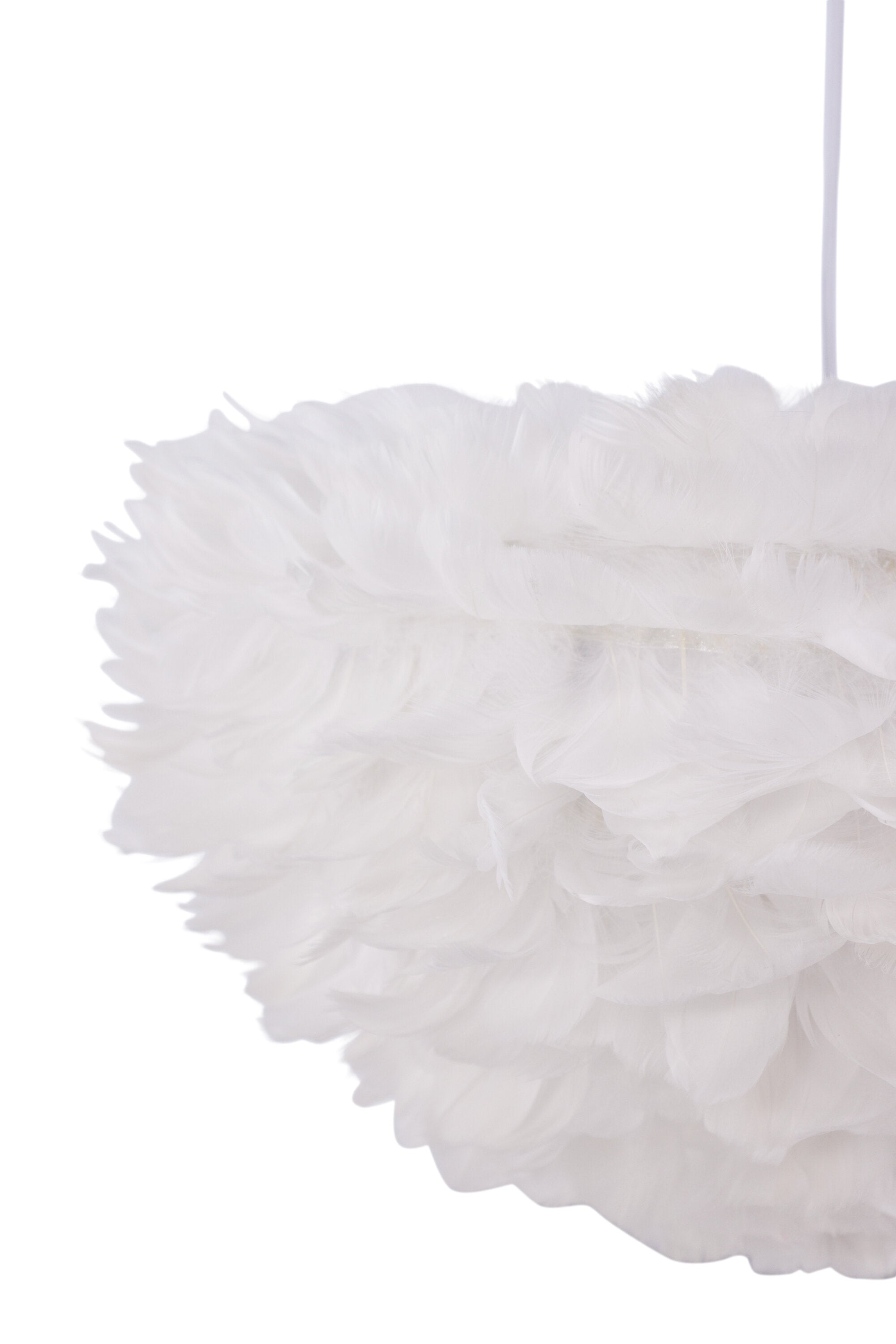 Nicola Pendelleuchte in Weiss präsentiert im Onlineshop von KAQTU Design AG. Pendelleuchte ist von Venture Home