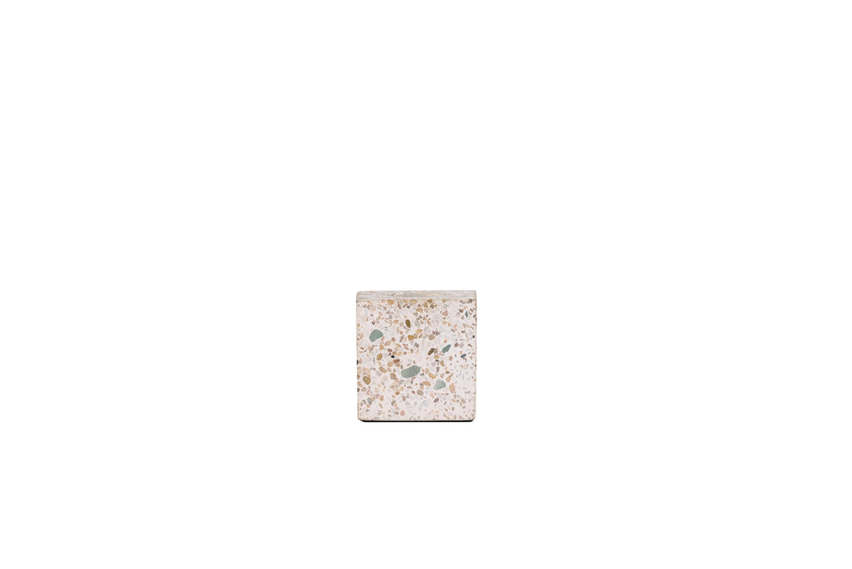 Rilche Tischleuchte in Grau präsentiert im Onlineshop von KAQTU Design AG. Tischleuchte ist von Venture Home