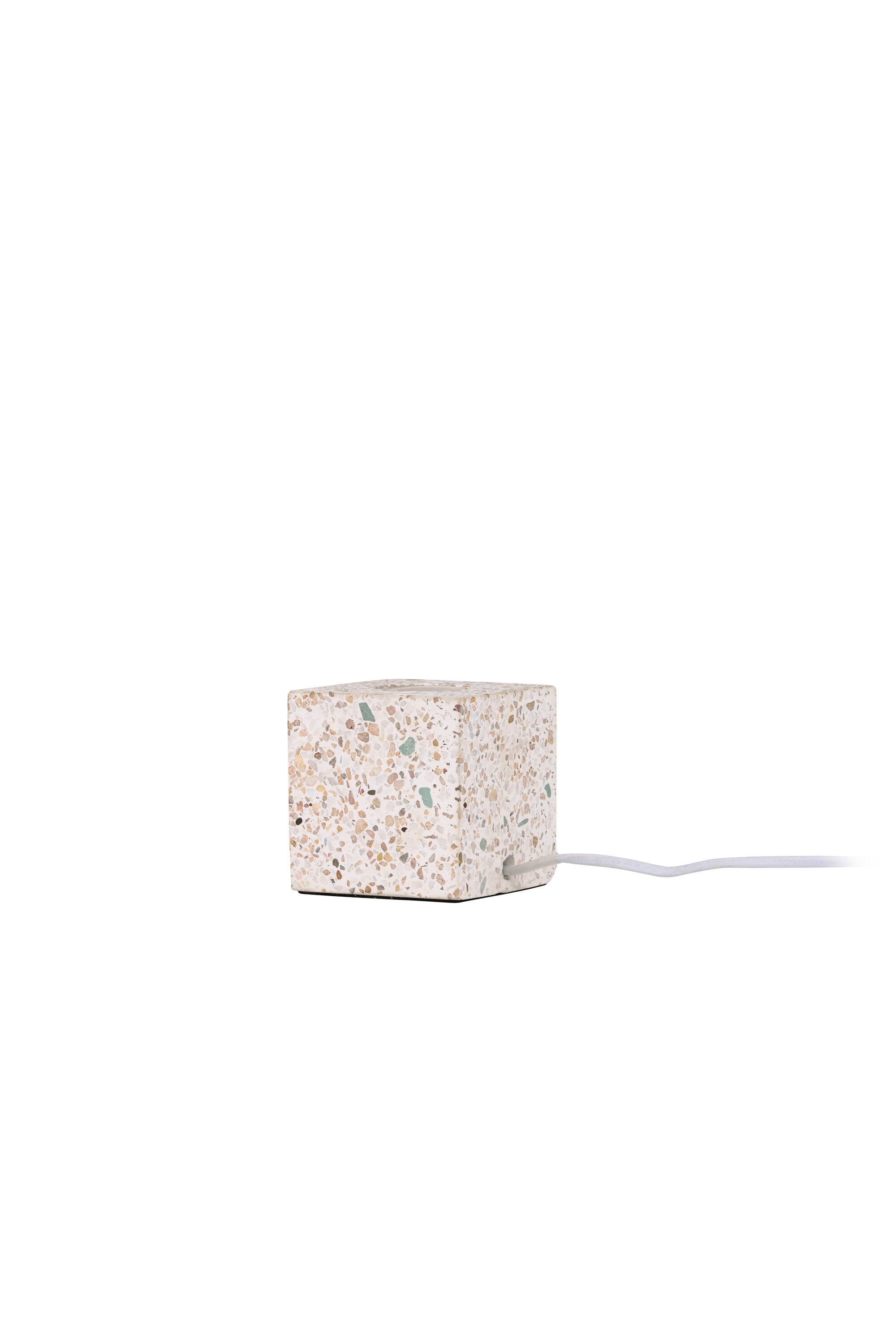 Rilche Tischleuchte in Grau präsentiert im Onlineshop von KAQTU Design AG. Tischleuchte ist von Venture Home