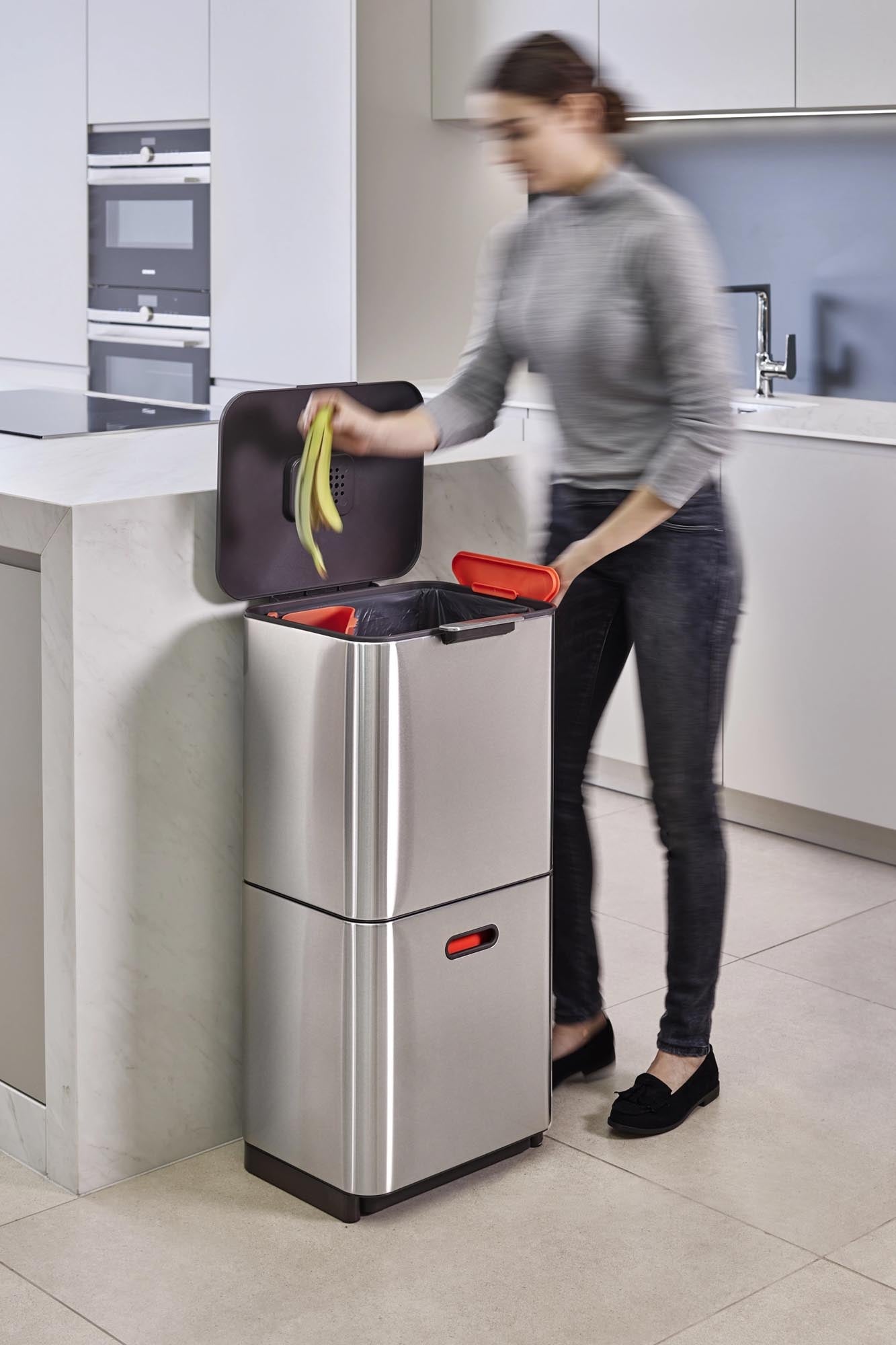 Totem Max 60L: Innovativer Edelstahl-Abfalltrenner von Joseph Joseph.