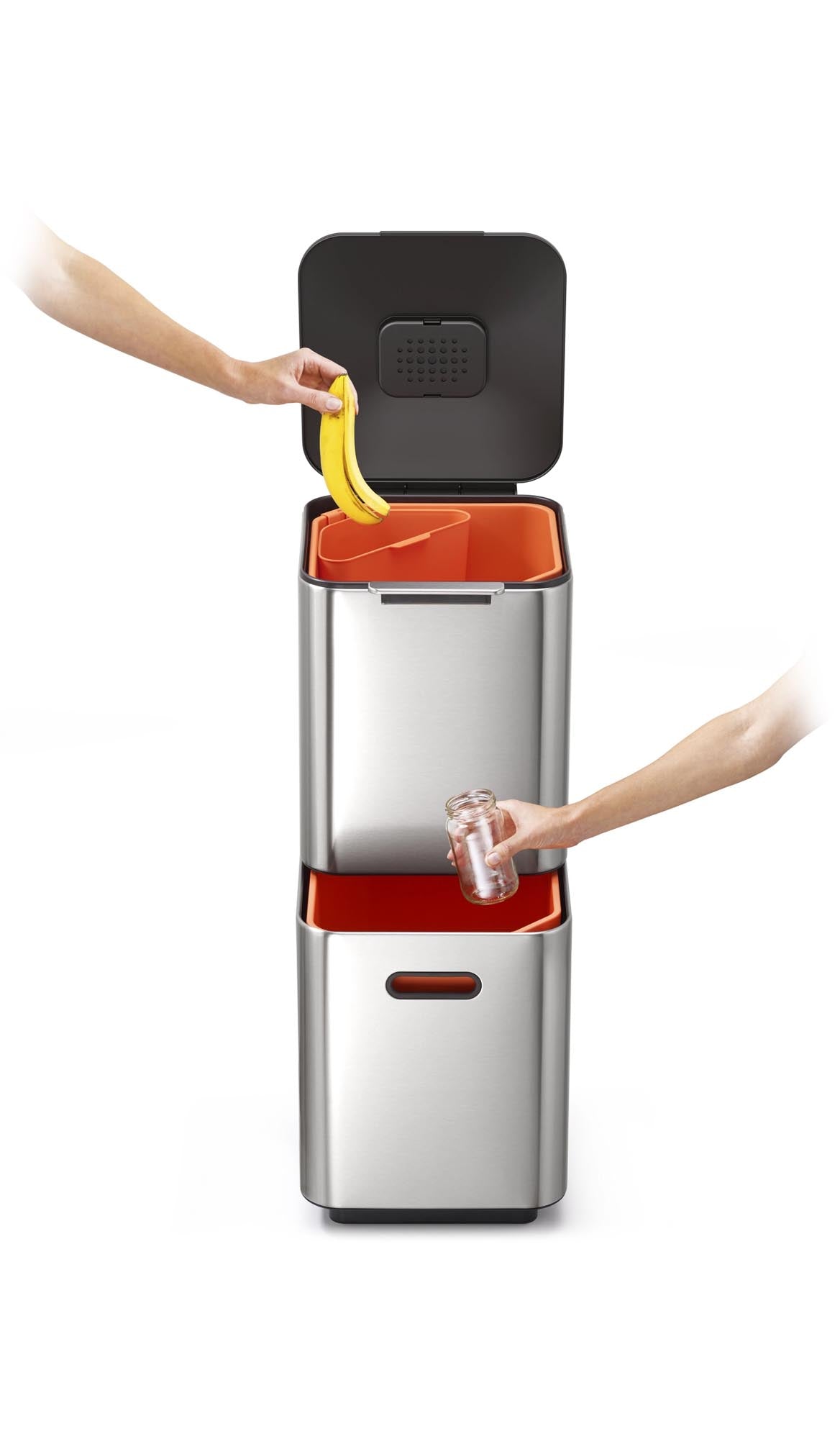 Eleganter 40L Edelstahl-Müllbehälter von Joseph Joseph, ideal für moderne Küchen mit begrenztem Platzangebot.