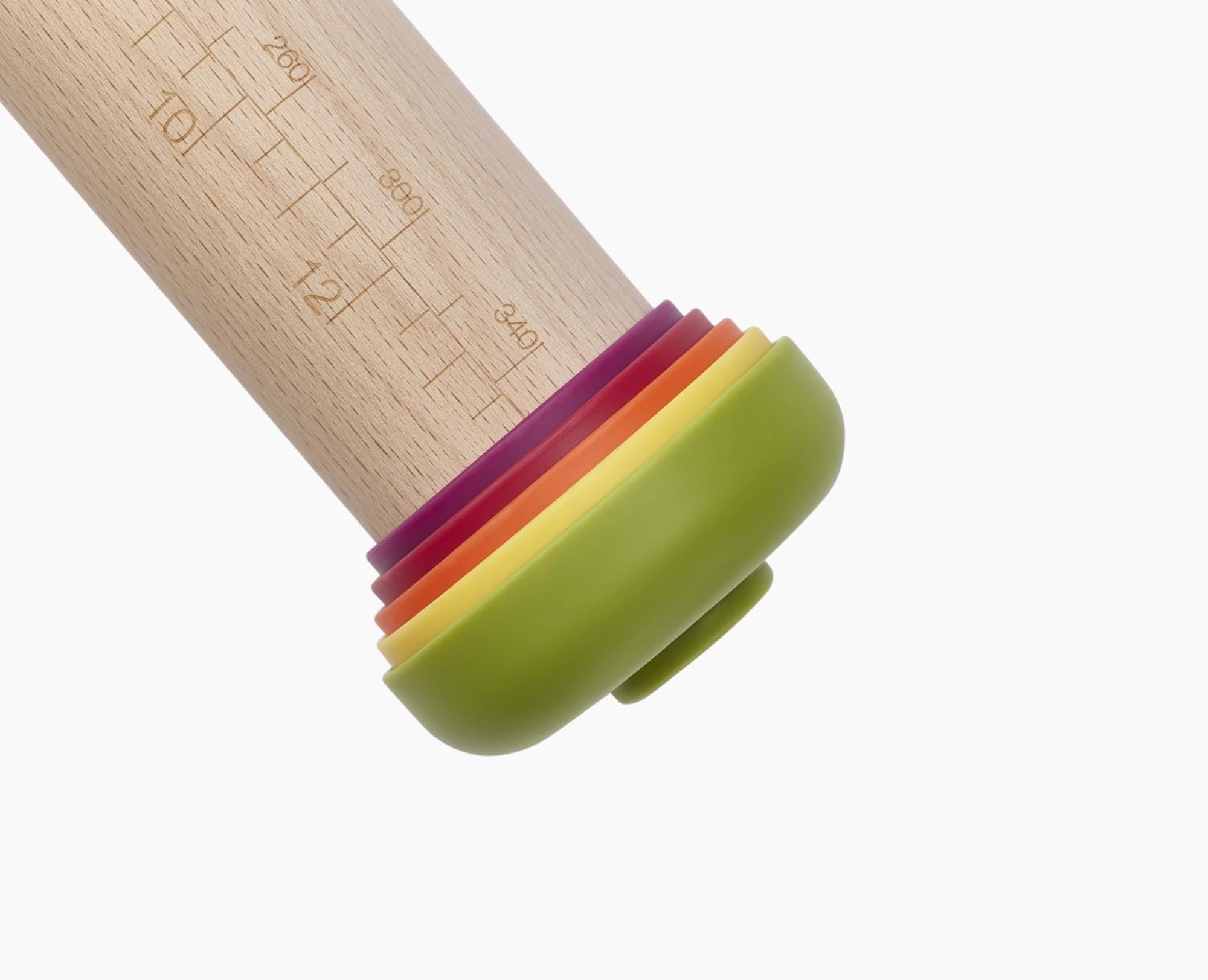 PrecisionPin von Joseph Joseph: Verstellbares Nudelholz (42 cm) für präzises Ausrollen, ergonomisch, langlebig und stilvoll. Ein Küchenhighlight!
