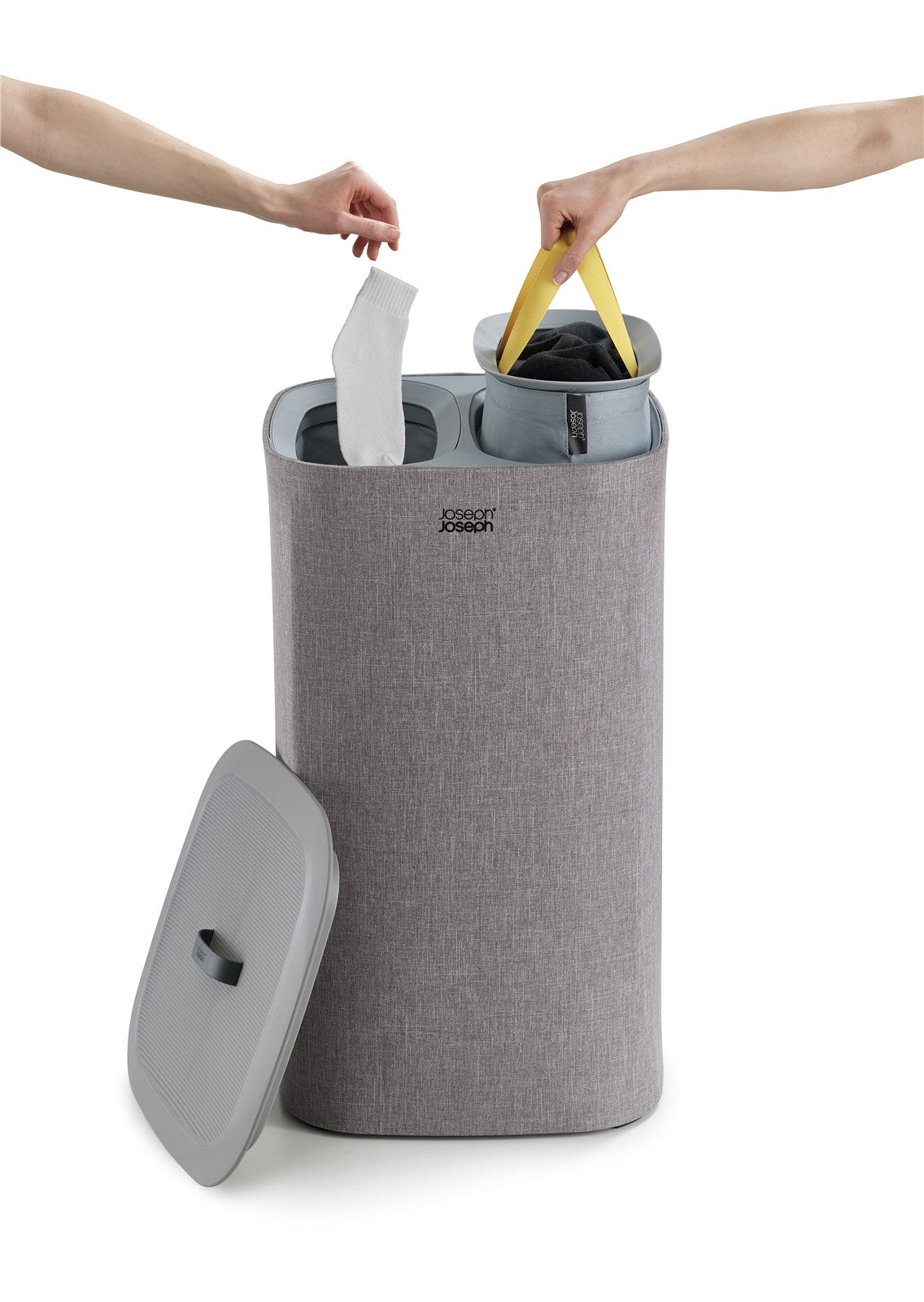 Der Tota 60-Liter-Wäschetrennkorb von Joseph Joseph: stilvoll, funktional, mit 2 Fächern für effiziente Wäschetrennung. Modernes Design in Grau.