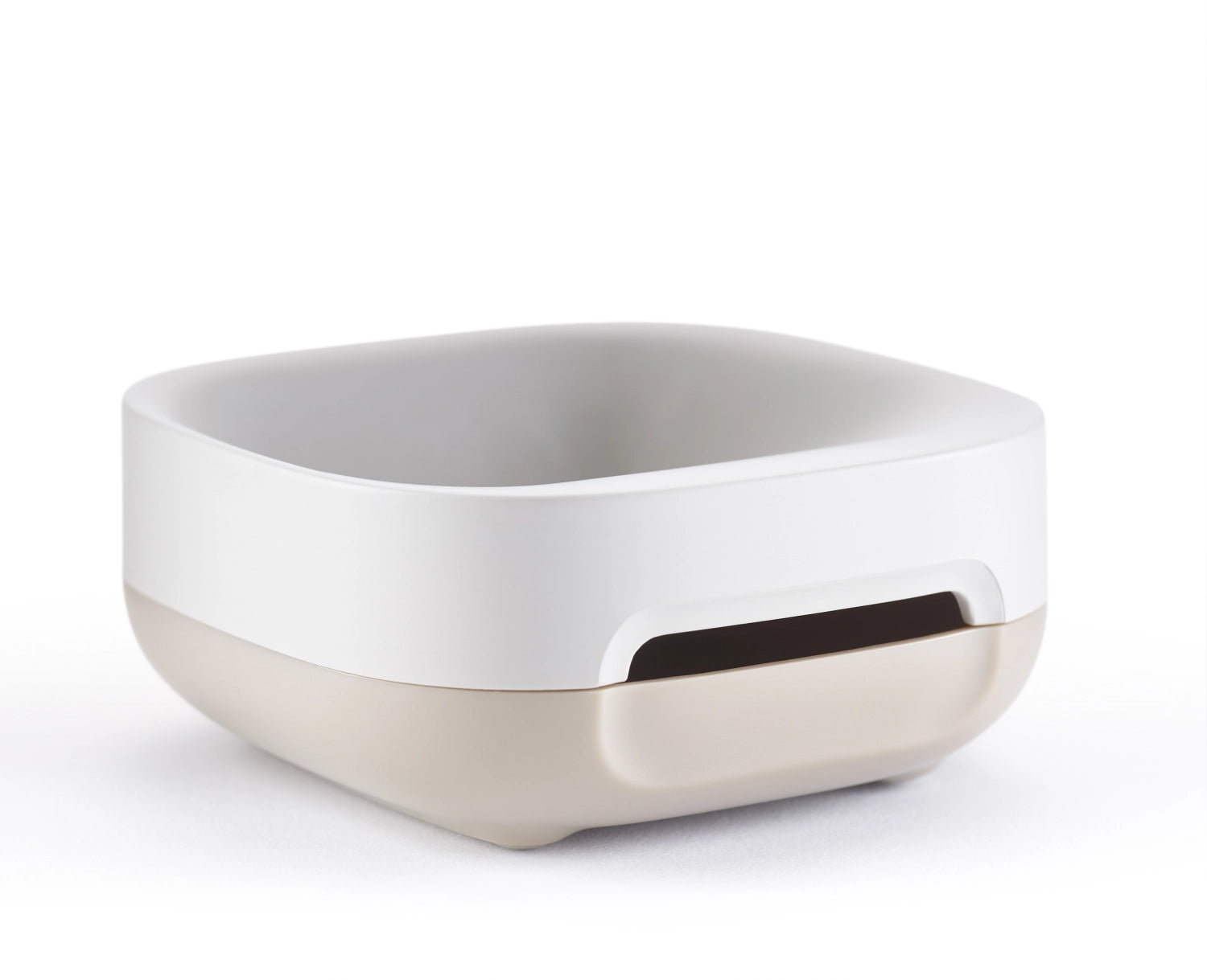 Die Slim Compact Seifenschale in ecru von Joseph Joseph bietet eine stilvolle und platzsparende Lösung für Ihr Badezimmer. Hygienisch und leicht zu reinigen!