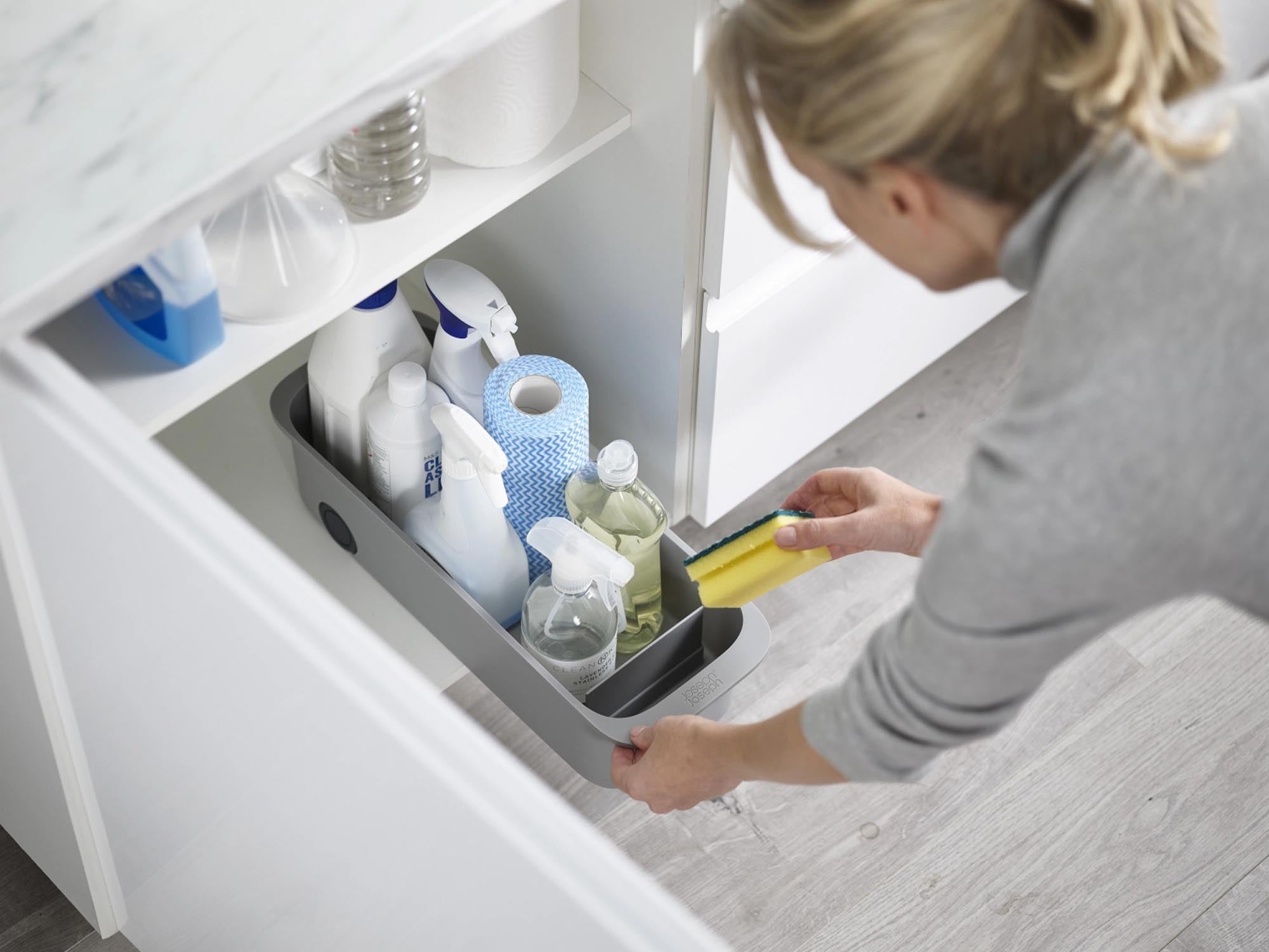 Der CupboardStore Caddy von Joseph Joseph: stilvoll, langlebig, ideal für Küche, Bad oder Büro. Kompakt, stabil und leicht zu reinigen.