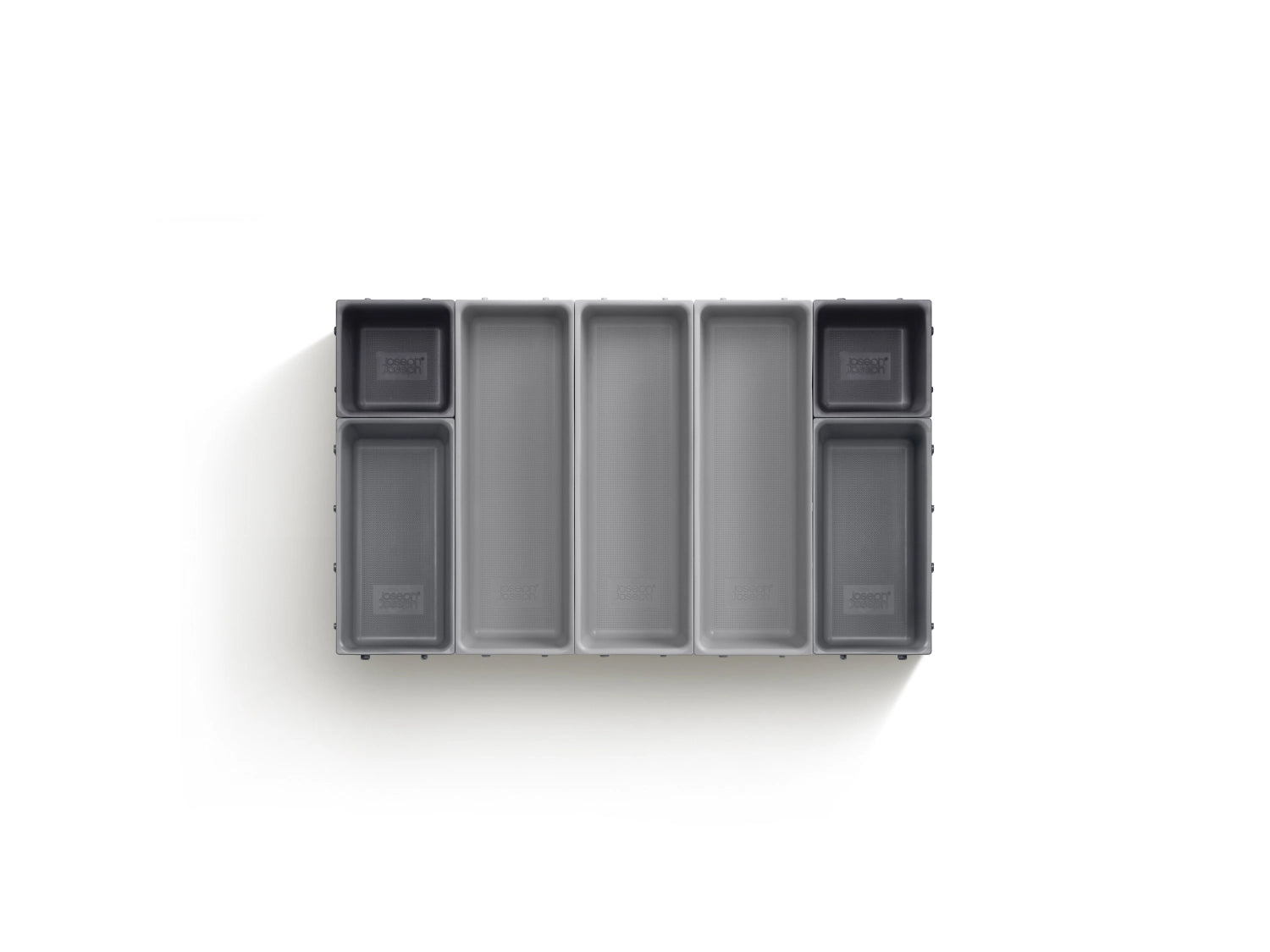 Praktisches 7-teiliges Schubladen-Organizer-Set von Joseph Joseph, ideal für die ordentliche Sortierung von Besteck und Küchenutensilien.