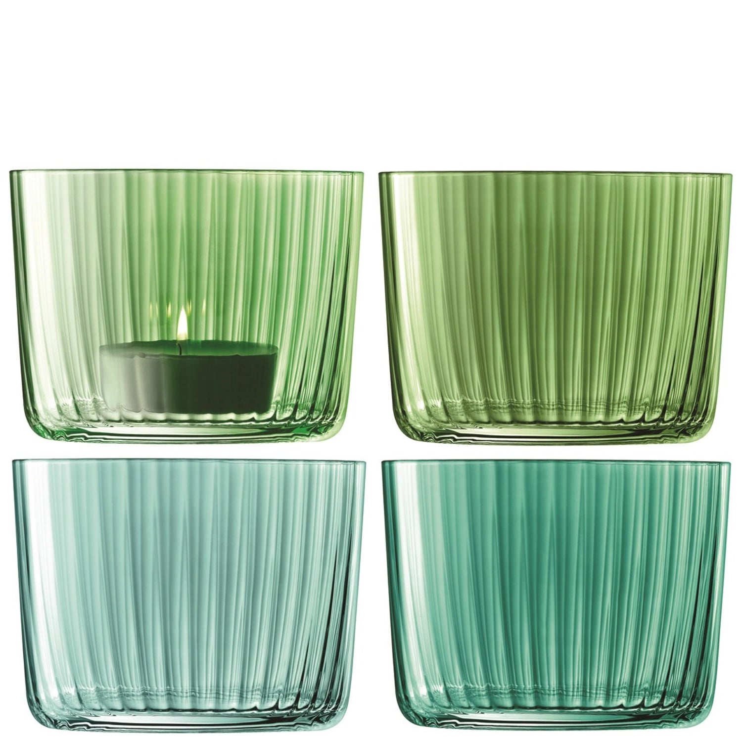 Stilvolles 4er Set Teelichthalter in jadegrün, ideal für eine gemütliche Atmosphäre und kreative Tischdekoration in jedem Raum.